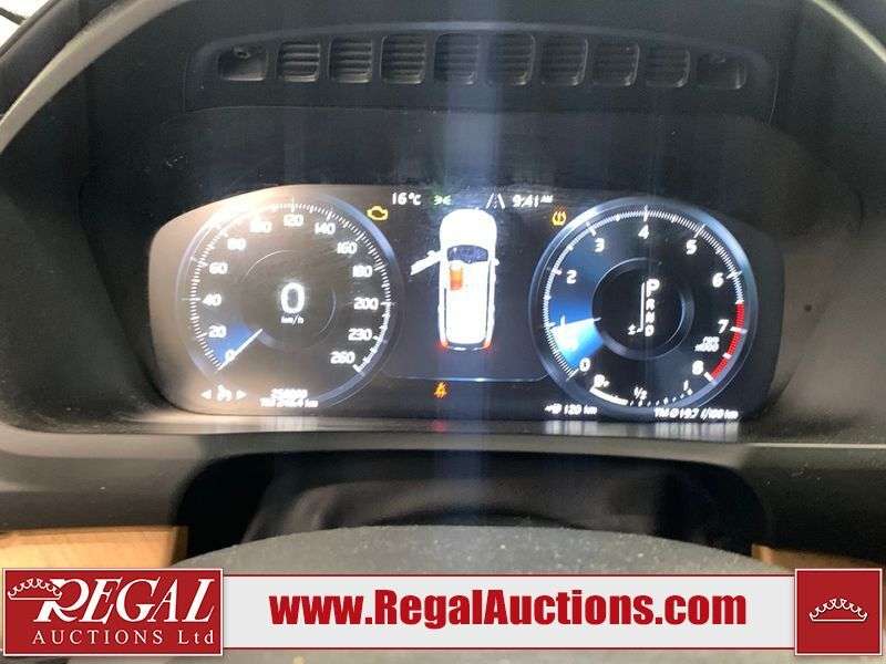 2016 Volvo XC90 T6 INSCRIPTION thumb 14