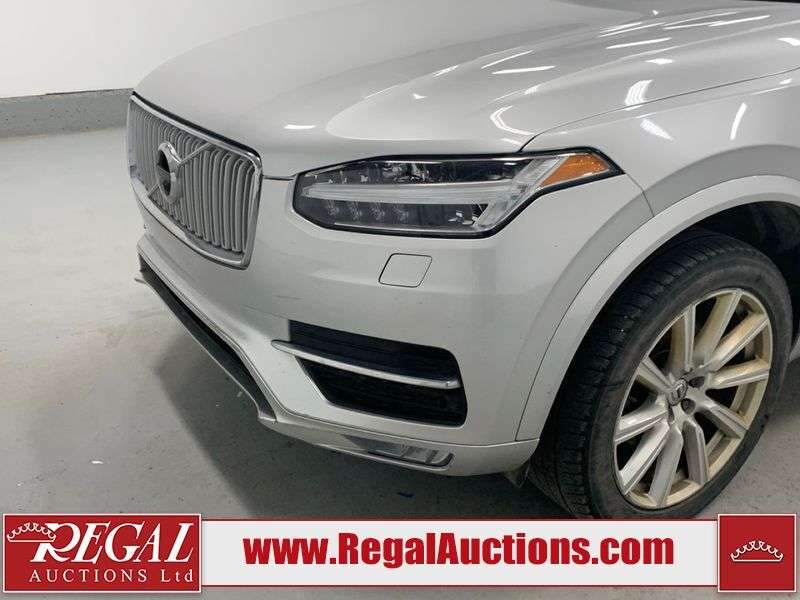 2016 Volvo XC90 T6 INSCRIPTION thumb 30