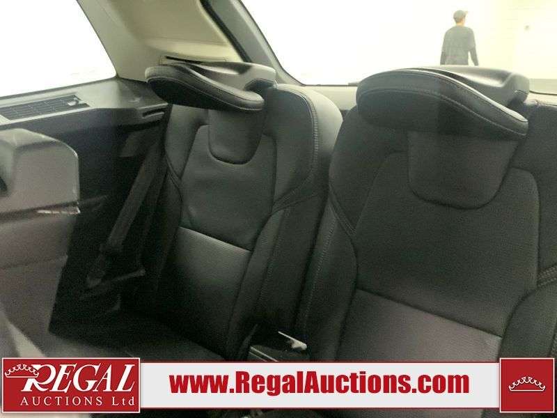 2016 Volvo XC90 T6 INSCRIPTION thumb 7