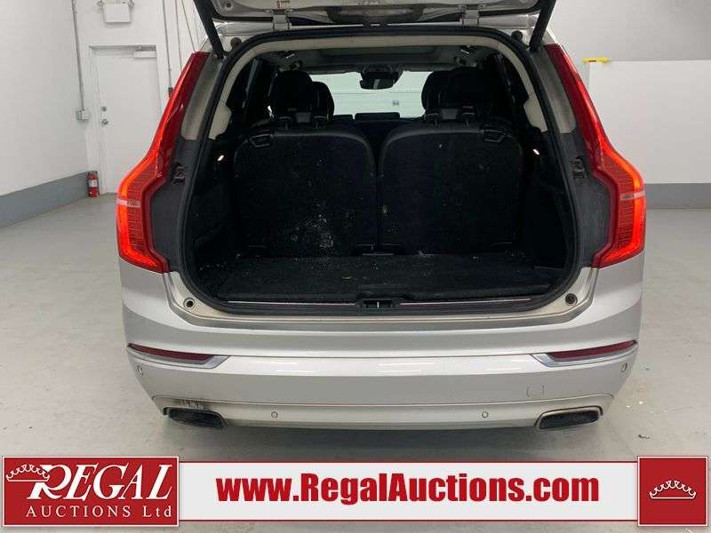 2016 Volvo XC90 T6 INSCRIPTION thumb 8