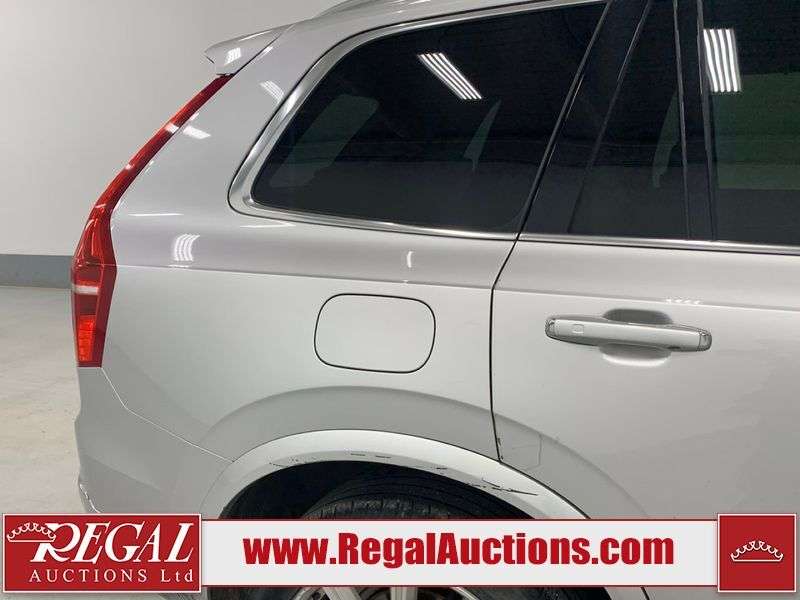 2016 Volvo XC90 T6 INSCRIPTION thumb 46