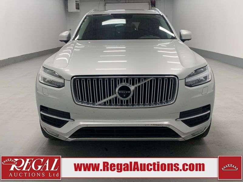 2016 Volvo XC90 T6 INSCRIPTION thumb 27
