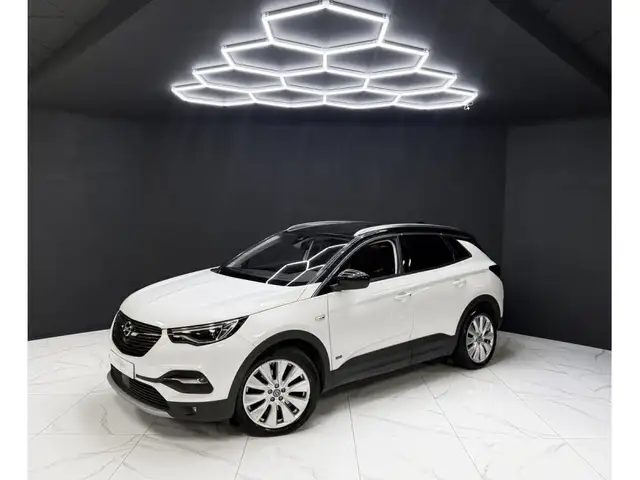 Opel Grandland X Hybrid4 300