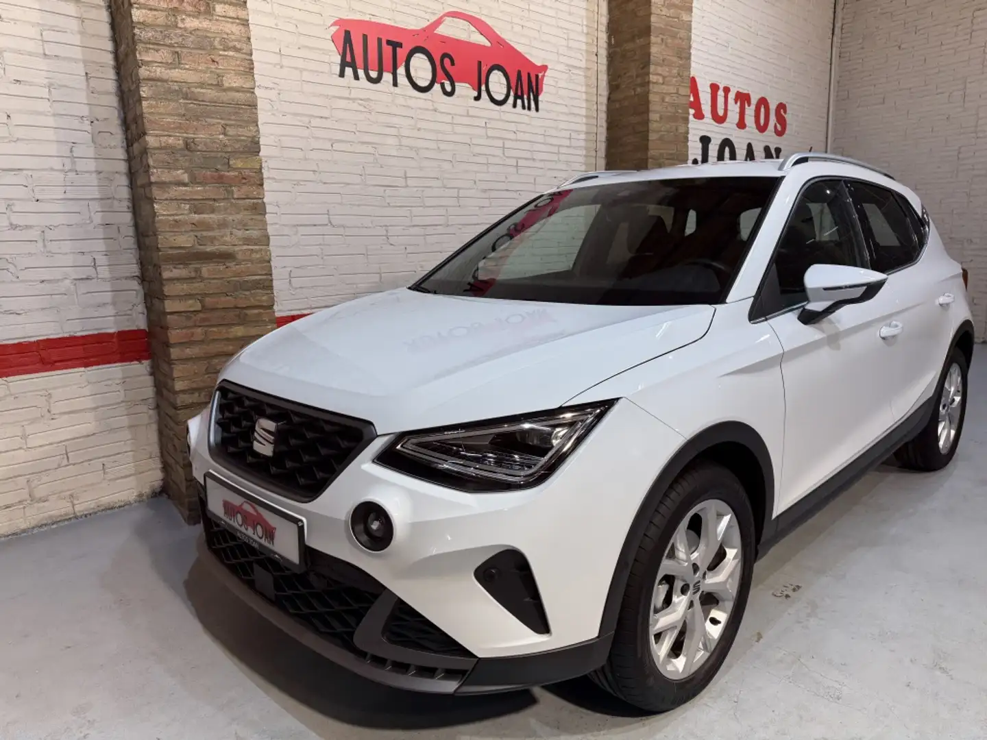 SEAT Arona 1.0 TSI S&S FR DSG7 XM 115 Blanc - 2