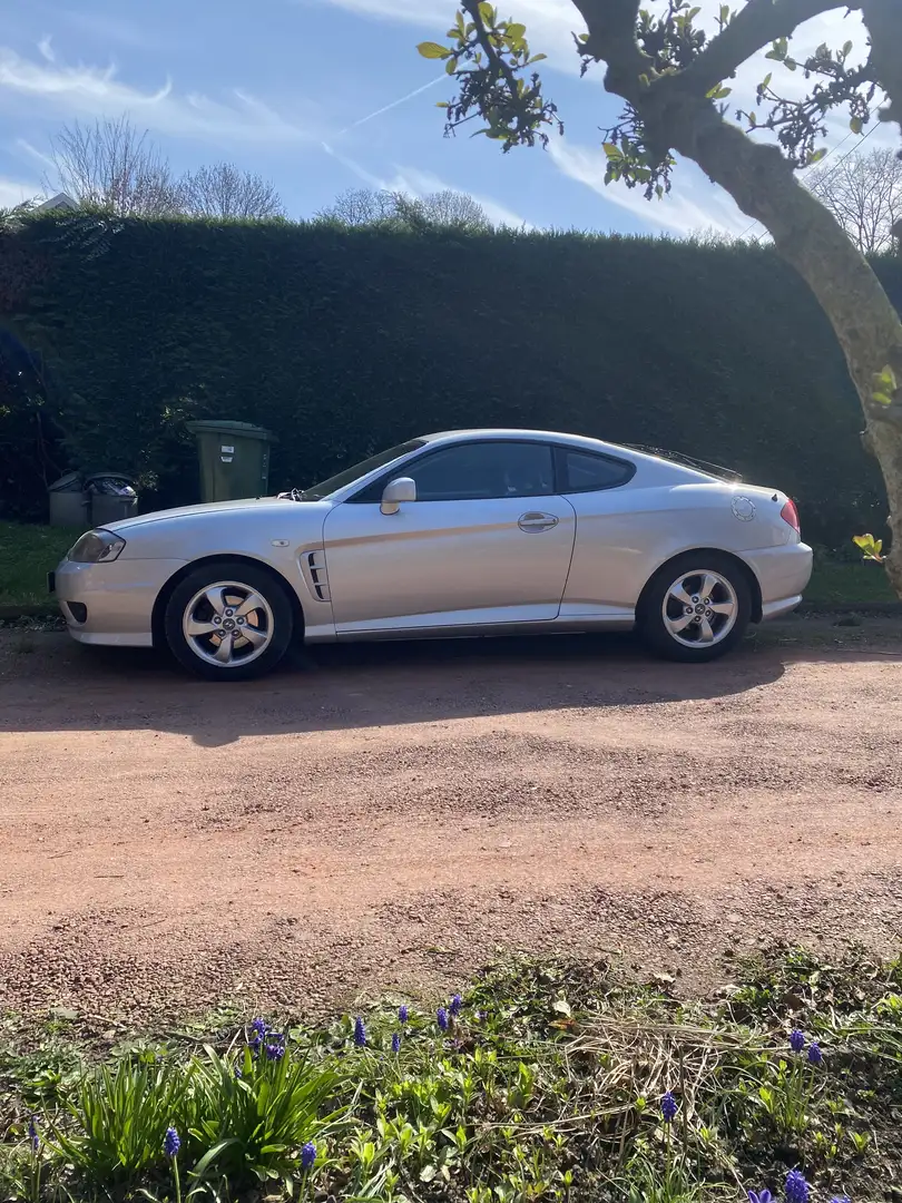 Hyundai Coupe 2.0i 16v CVVT FX S - 1