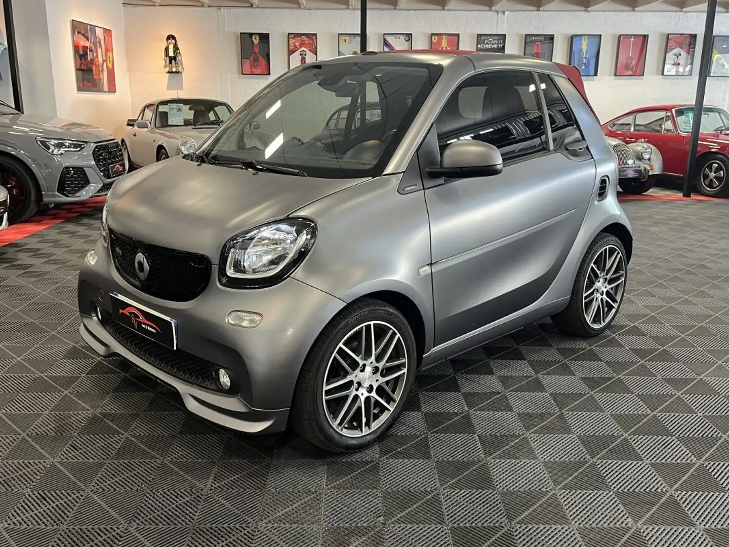 smart forTwo Cabriolet BRABUS Xclusive Gris - 2