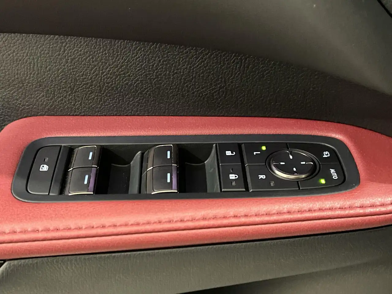 Lexus RX снимка Lexus RX