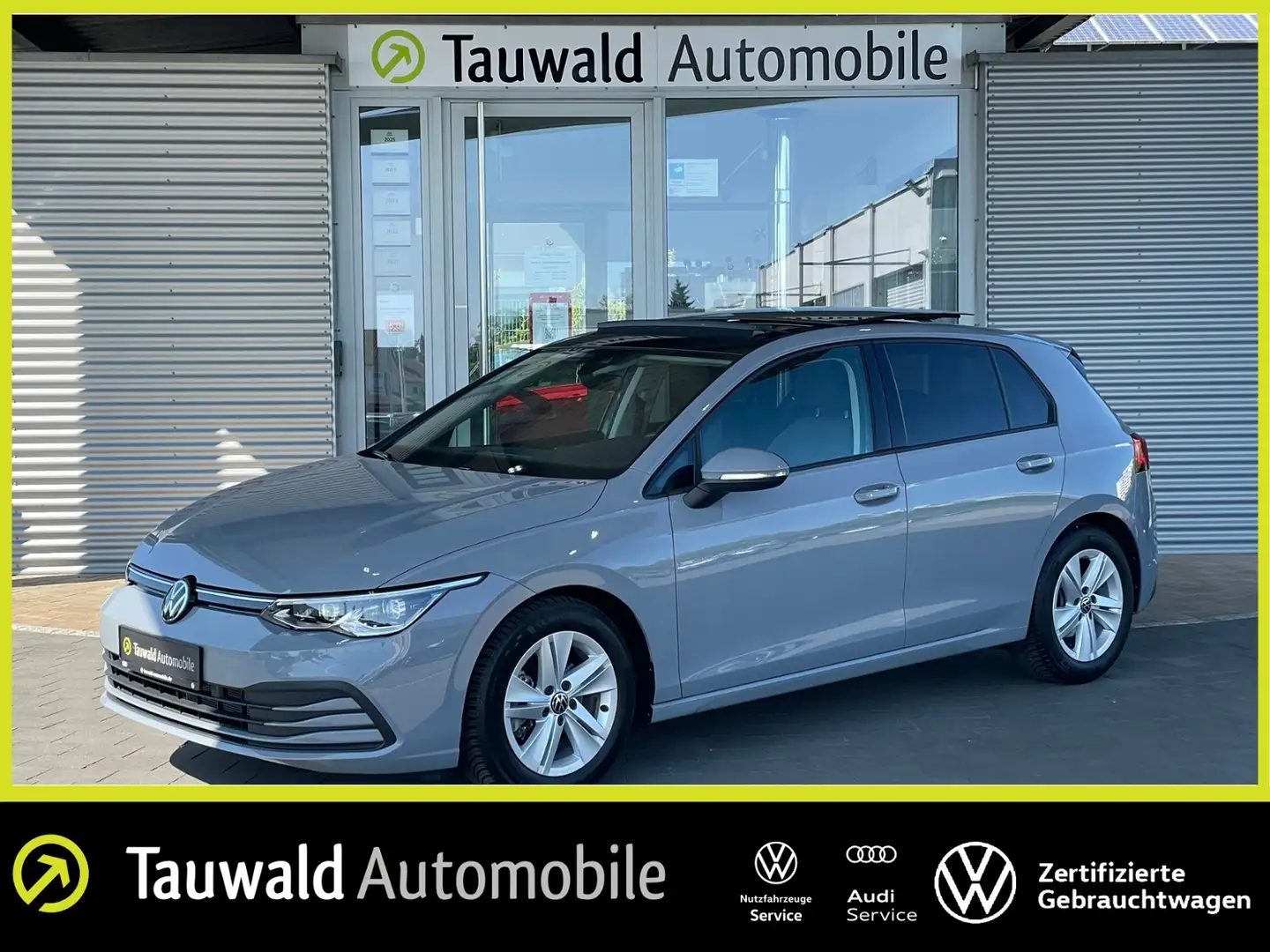 Volkswagen Golf VIII 1.5 TSI Life PANO/ACC/MATRIX/SHZ/GJR Gris - 1