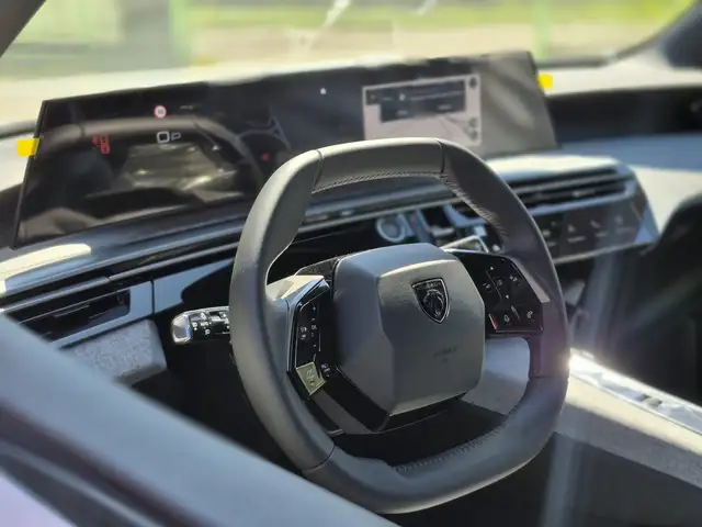 Peugeot 3008 view 15