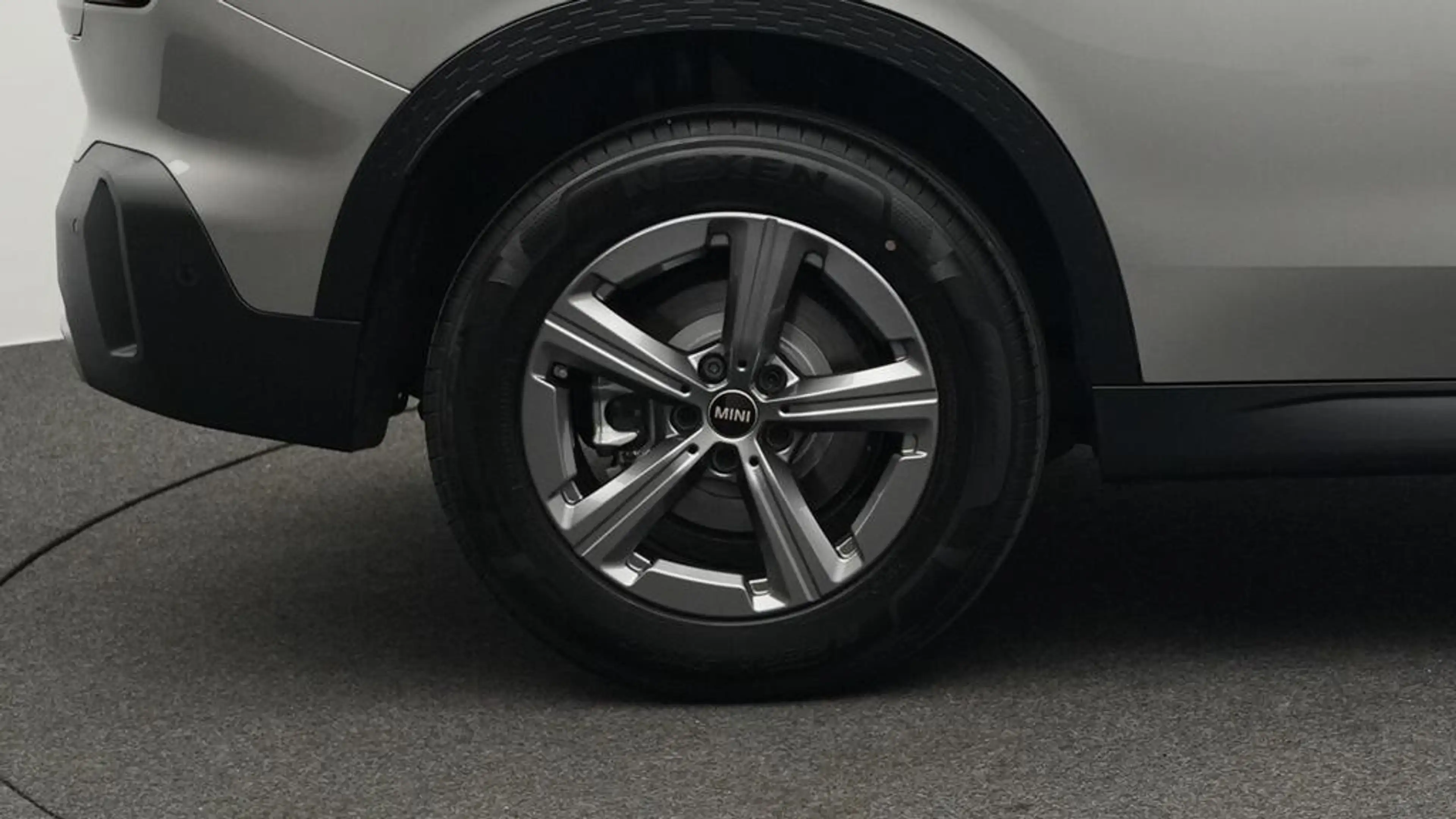 MINI Countryman D Classic Trim — photo 9