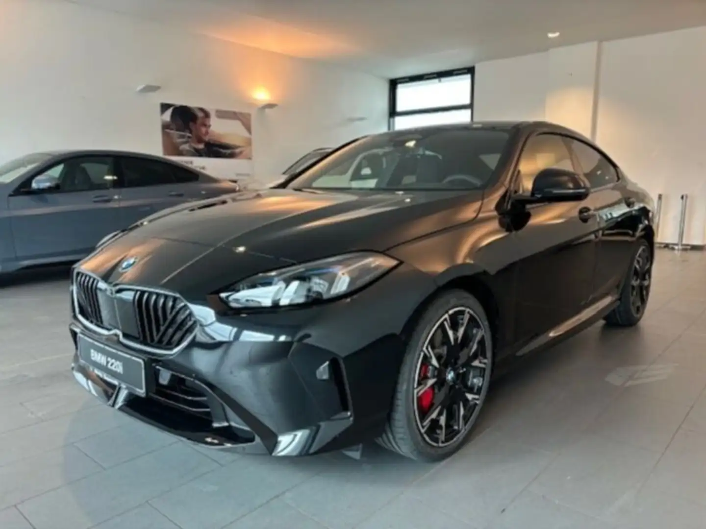 BMW 220 Gran Coupé M Sportpaket Schwarz - 2