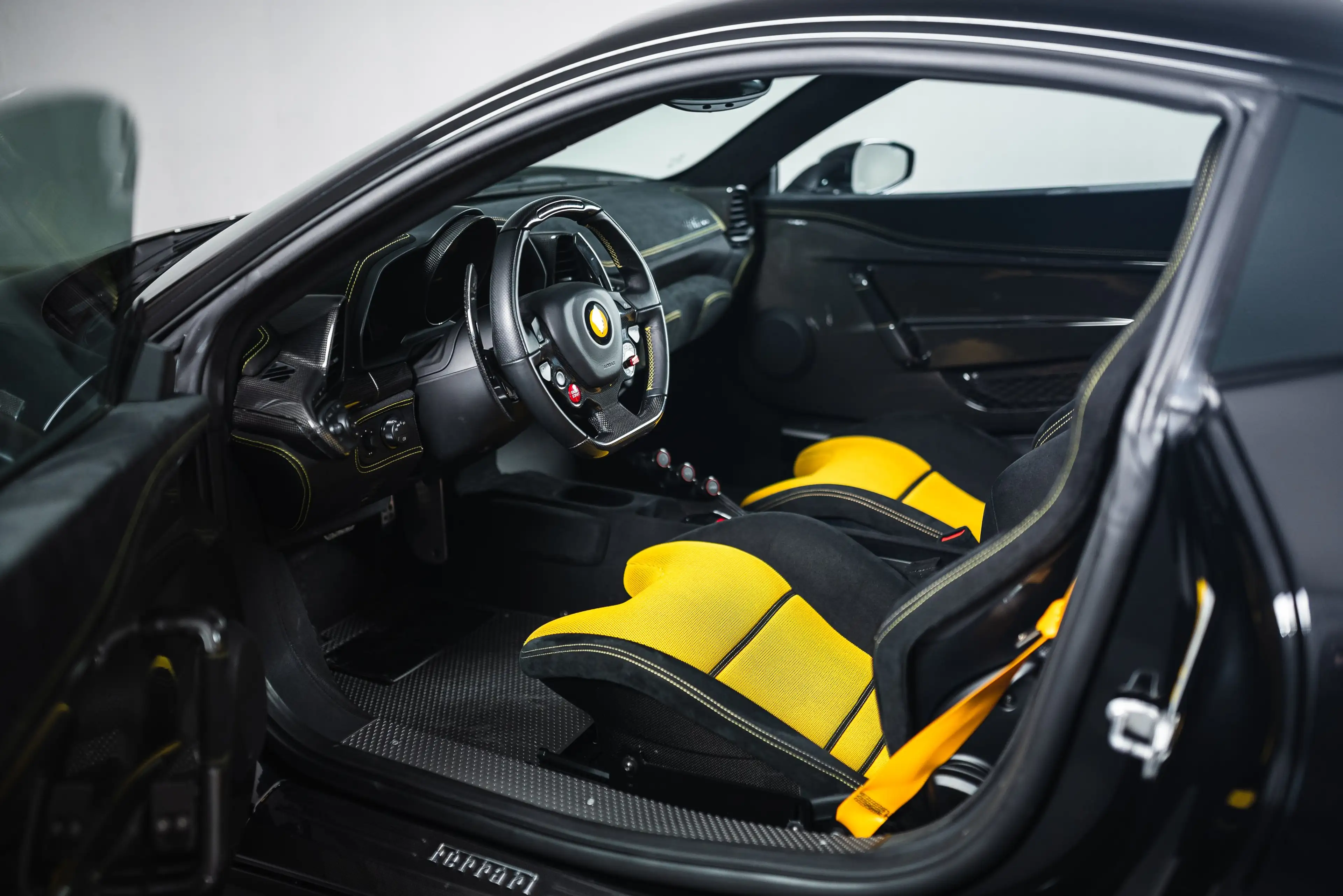 Ferrari 458 458 Italia — photo 9