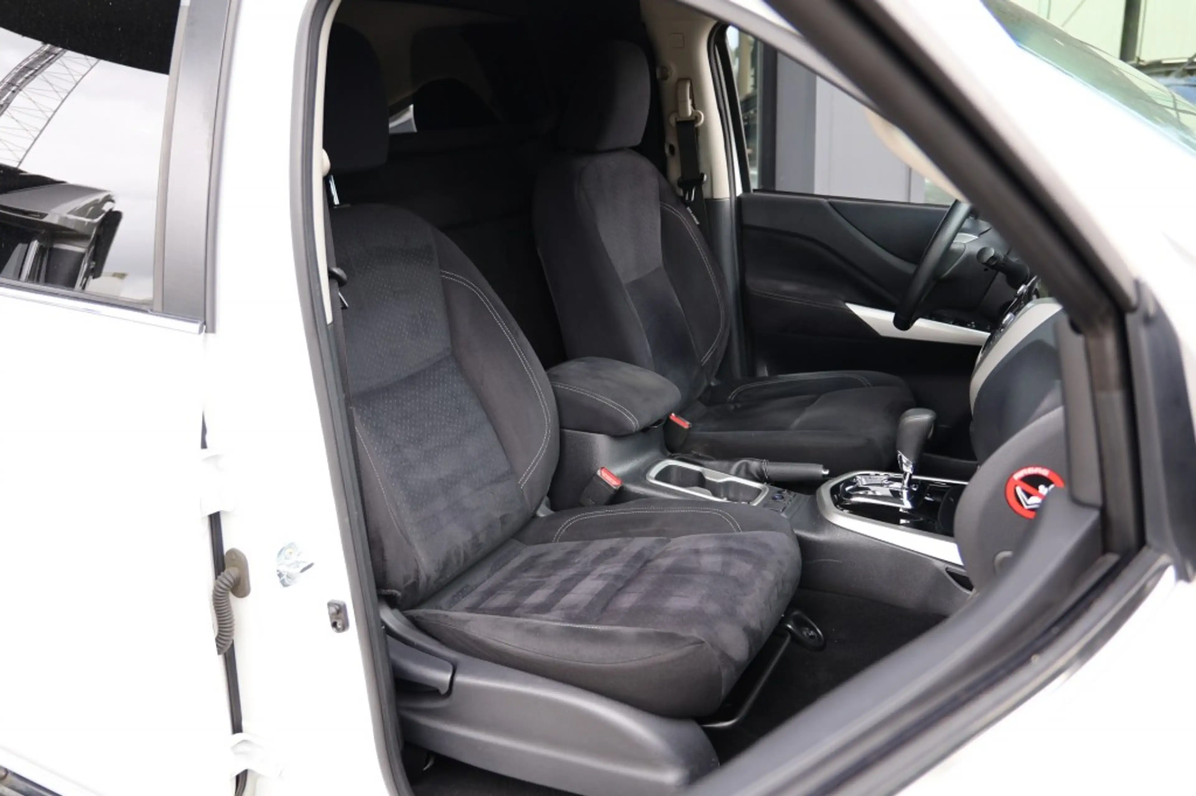 Nissan Navara 2.3 dCi Tekna CRUISE*CAMERA*AUTOMAAT*OMVORMER*STAN — photo 10