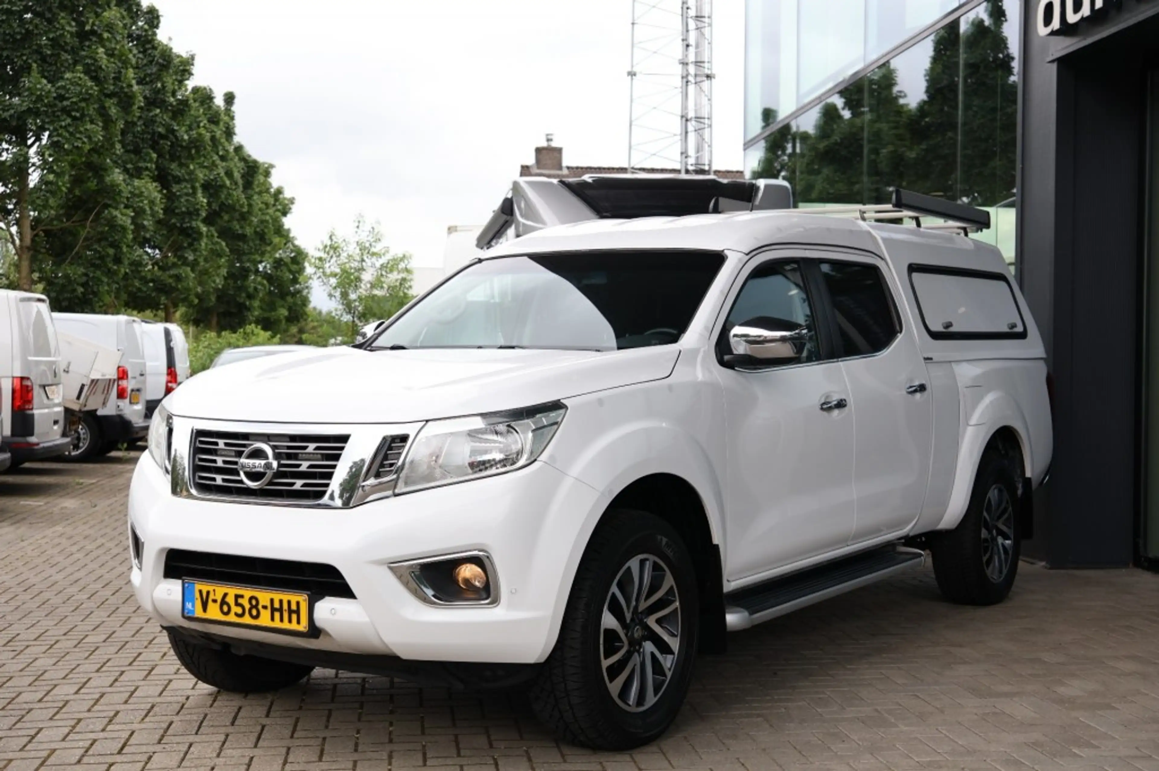 Nissan Navara 2.3 dCi Tekna CRUISE*CAMERA*AUTOMAAT*OMVORMER*STAN — photo 4