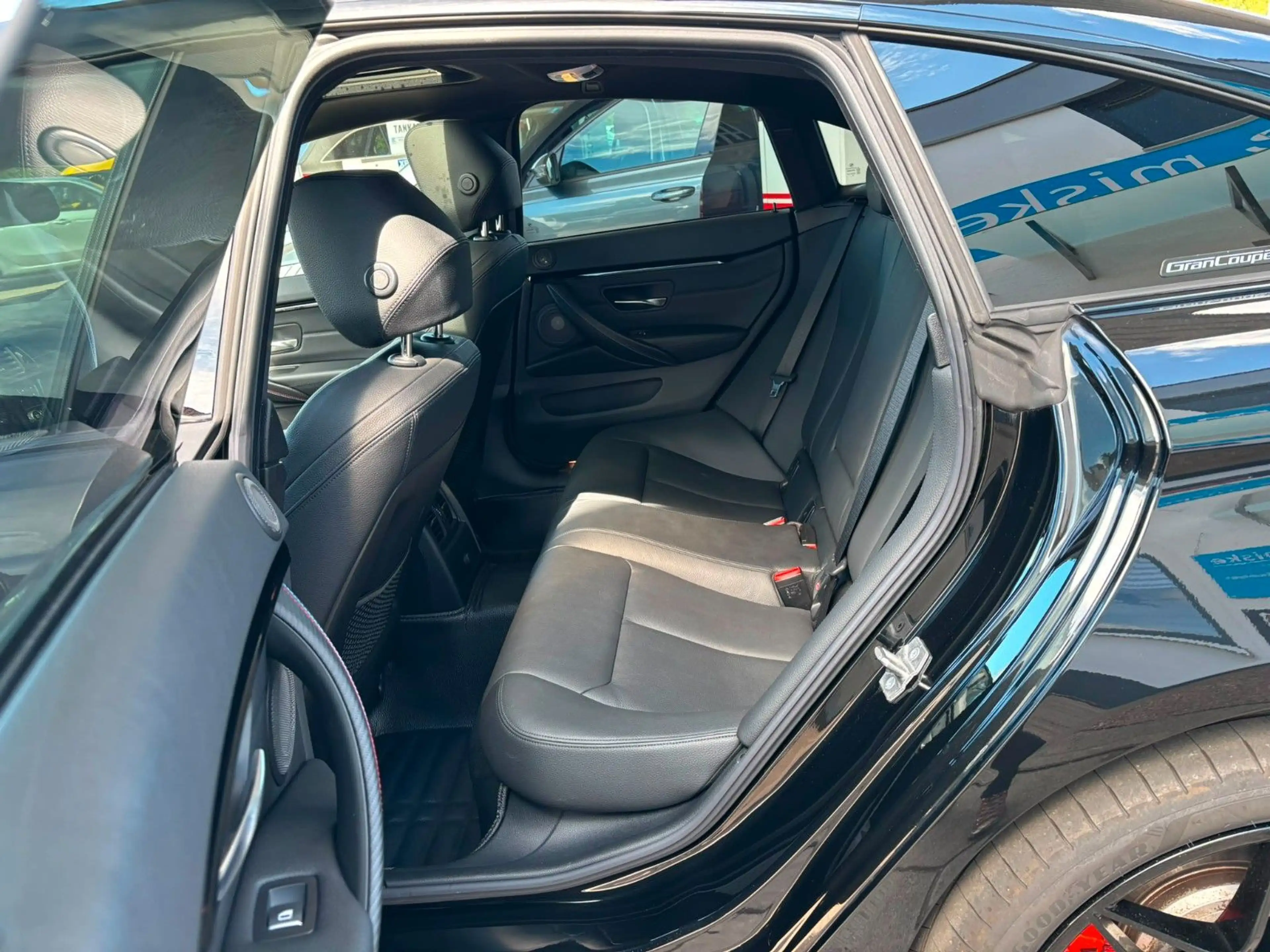 BMW 440 440i xDrive Gran Coupé *M-Paket/Navi/HUD/Kamera* — photo 11
