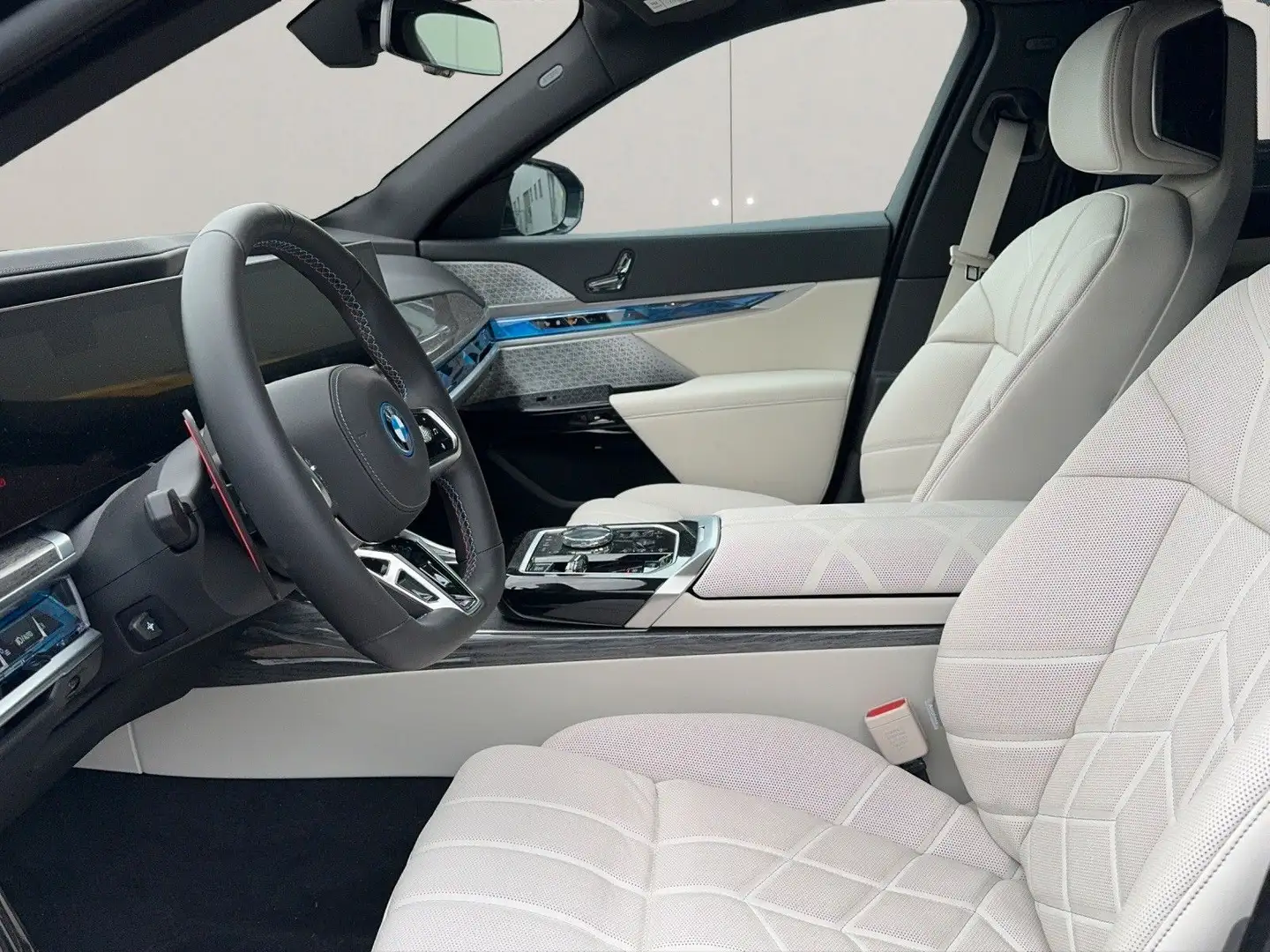 BMW 760 e xDrive Pano B&W Executive Lounge mit TV Fekete - 2