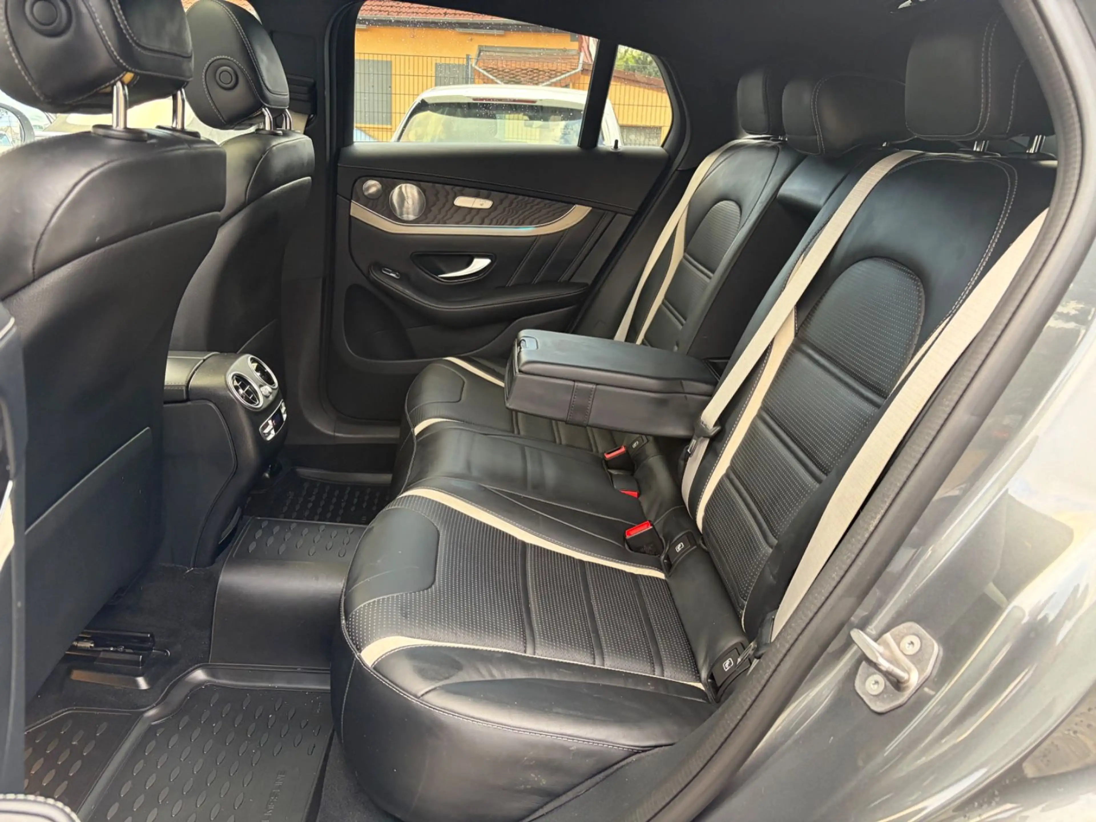 Mercedes-Benz GLC 63 AMG GLC 63 S AMG Coupe 4Matic — photo 12