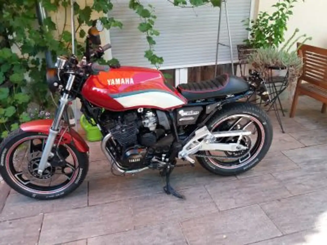 Yamaha XJ 600