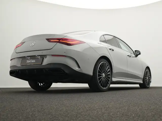 Mercedes-Benz Cla view 11