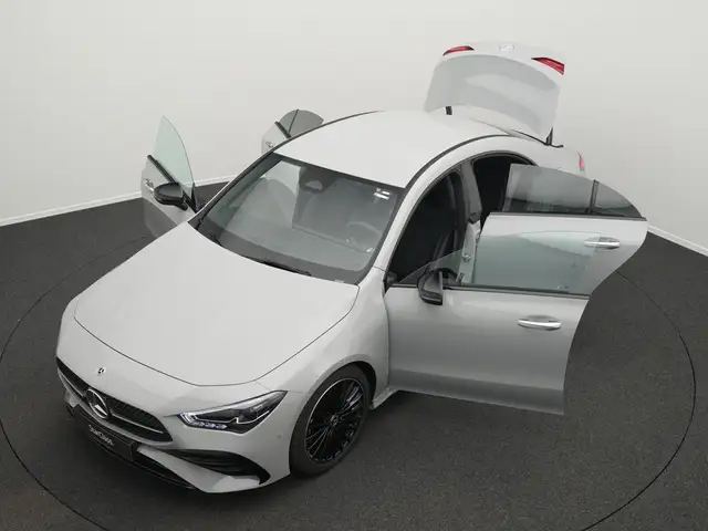 Mercedes-Benz Cla view 14