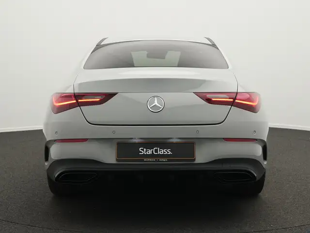 Mercedes-Benz Cla view 4