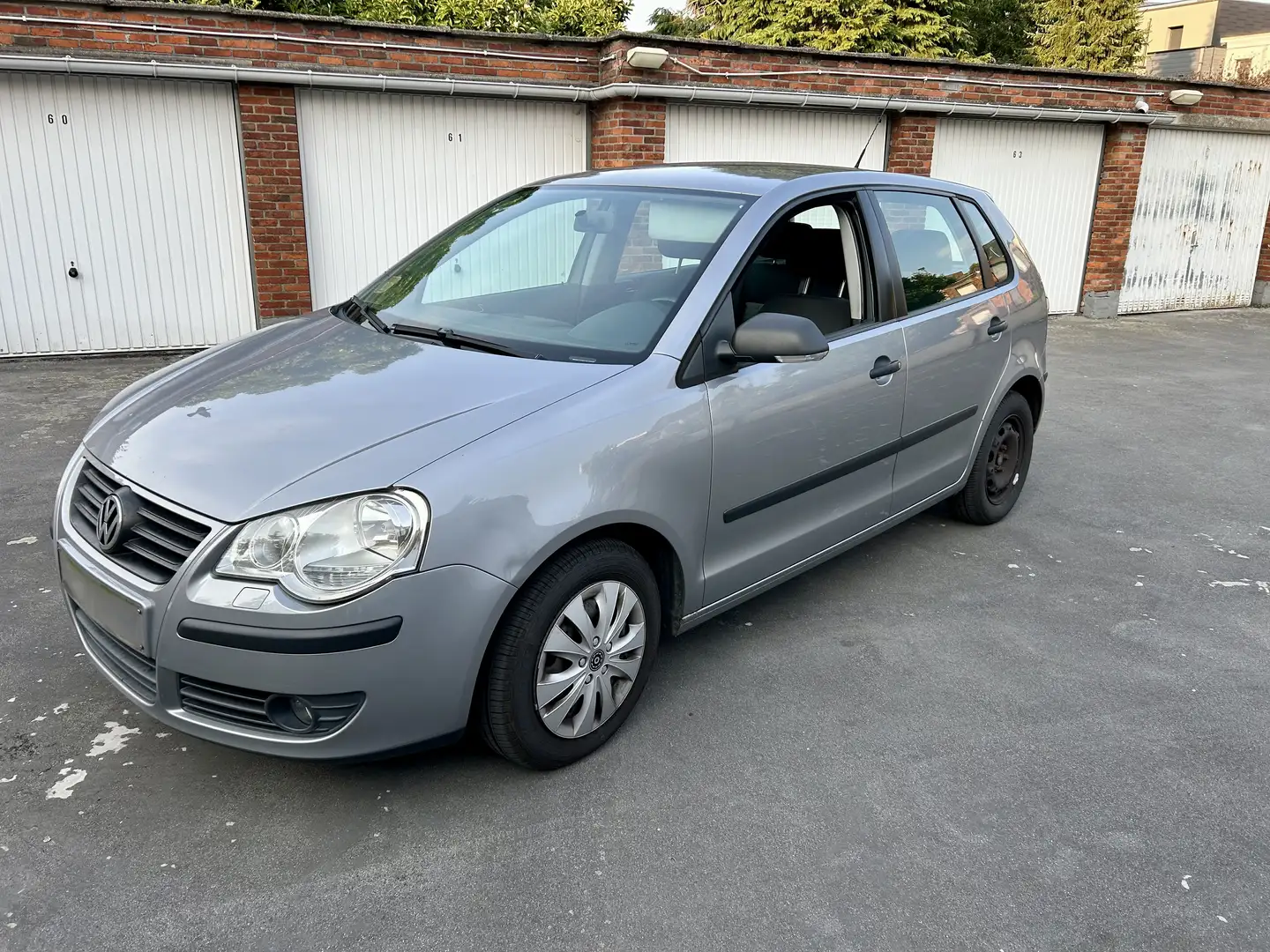 Volkswagen Polo 1.2 Comfortline - 1