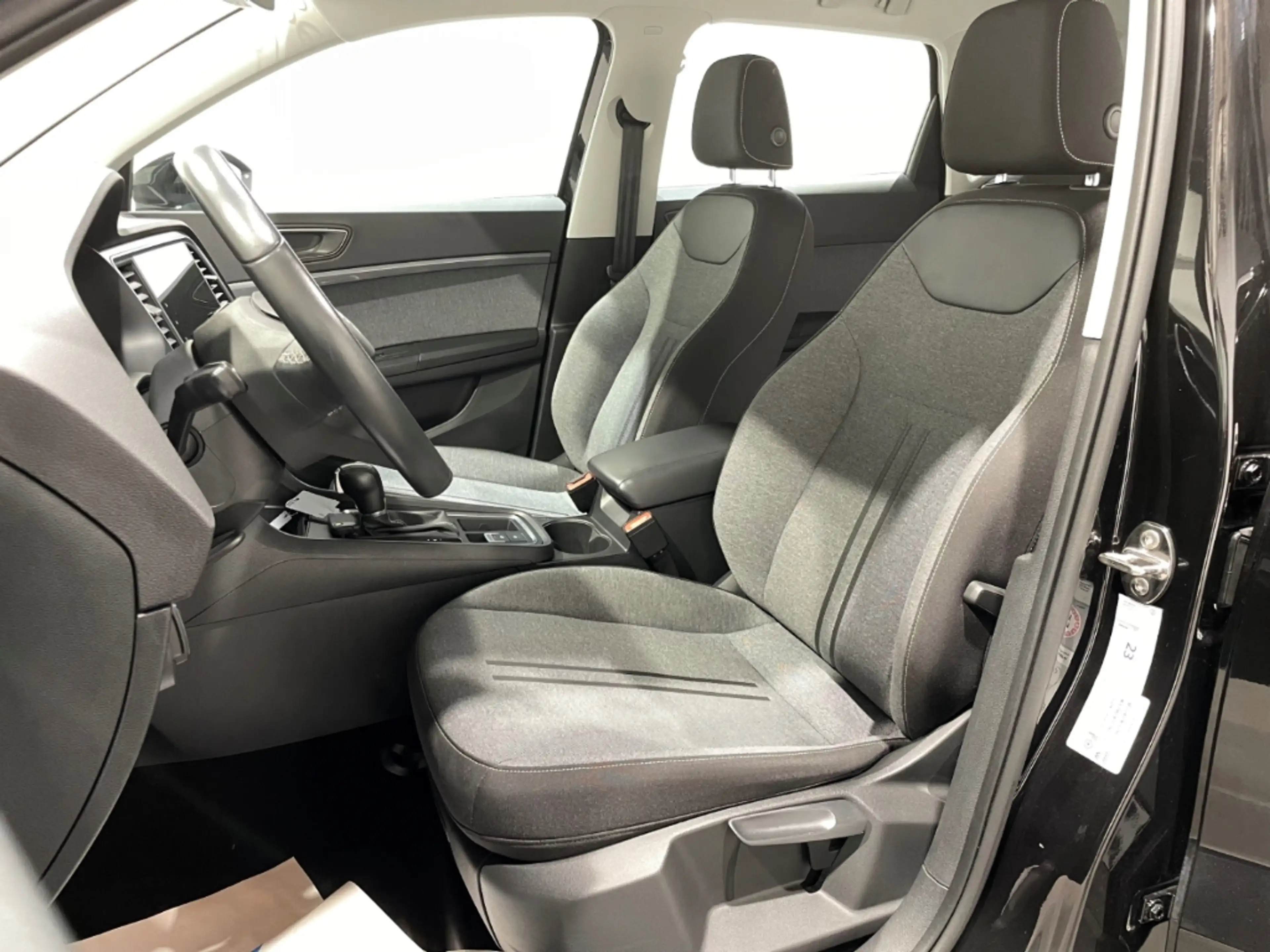 SEAT Ateca Style DSG EU6d Klima Navi LED PDCv+h — photo 6