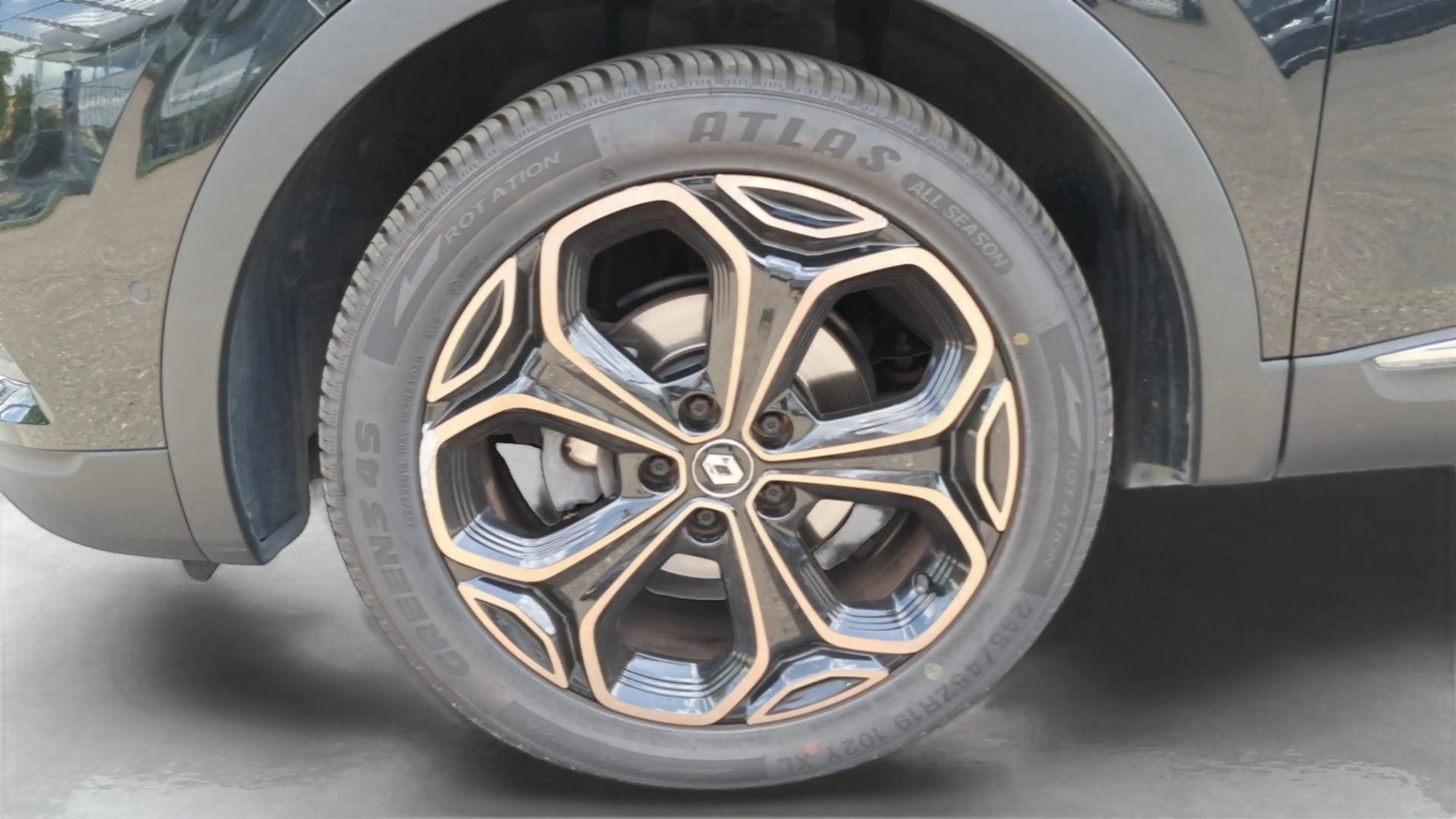 Renault Kadjar TCe 140 EDC GPF Black Edition — photo 13