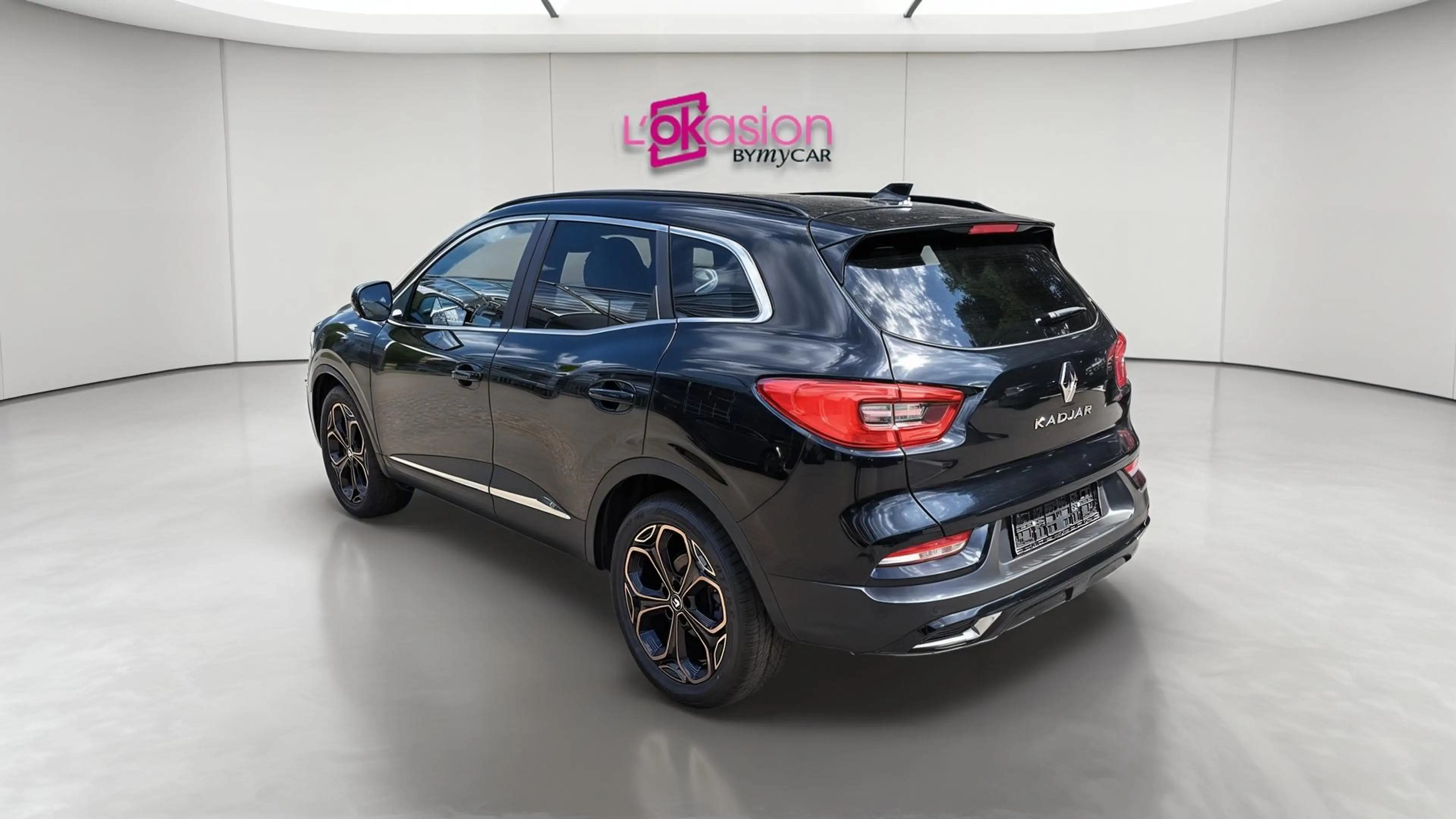 Renault Kadjar TCe 140 EDC GPF Black Edition — photo 4