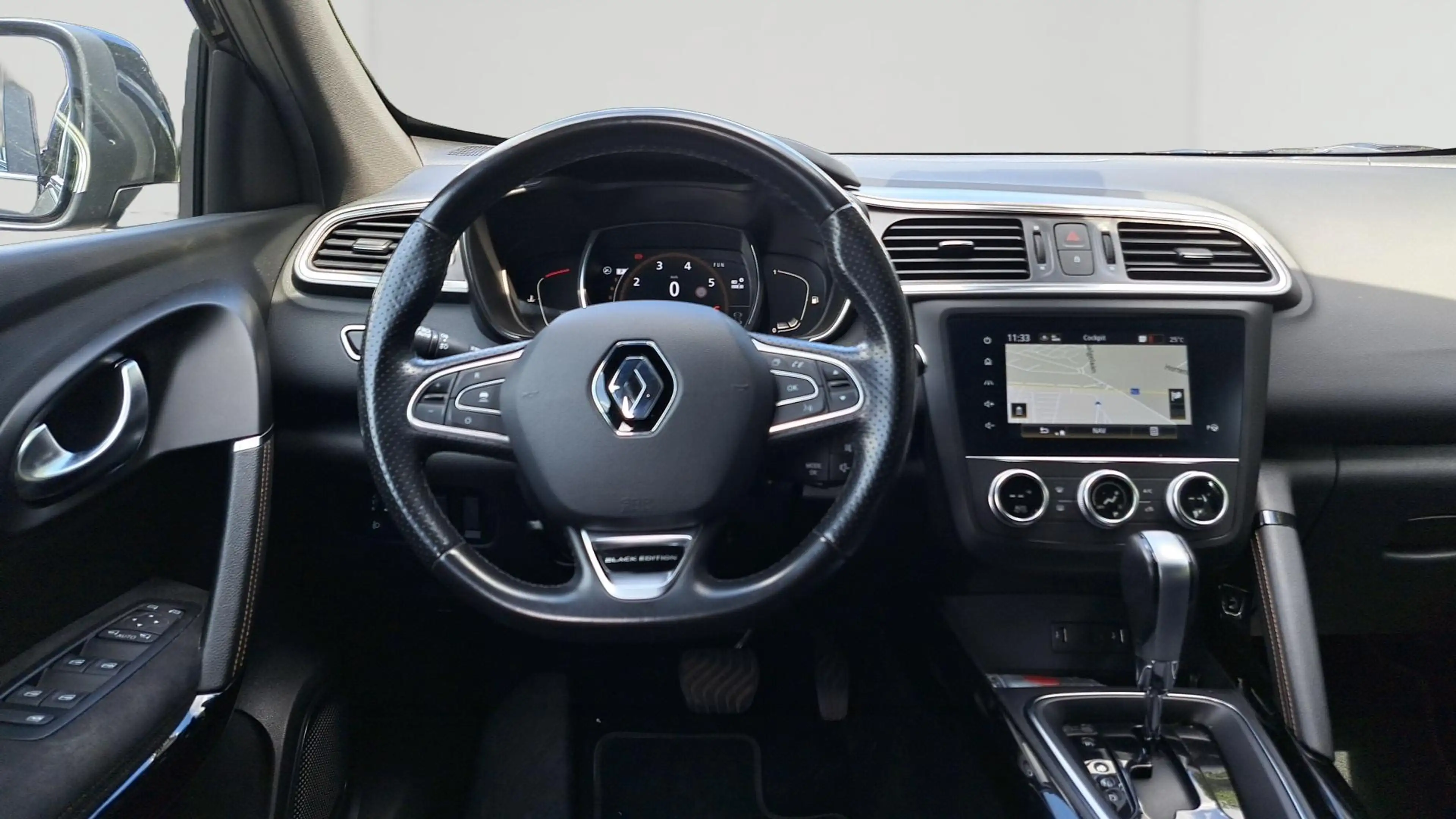 Renault Kadjar TCe 140 EDC GPF Black Edition — photo 10