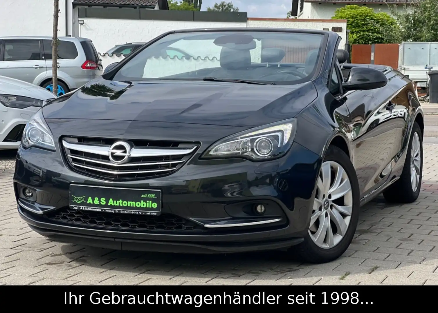 Opel Cascada 1.4 Turbo Innovation *BI-XENON/NAVI/PDC* Schwarz - 1