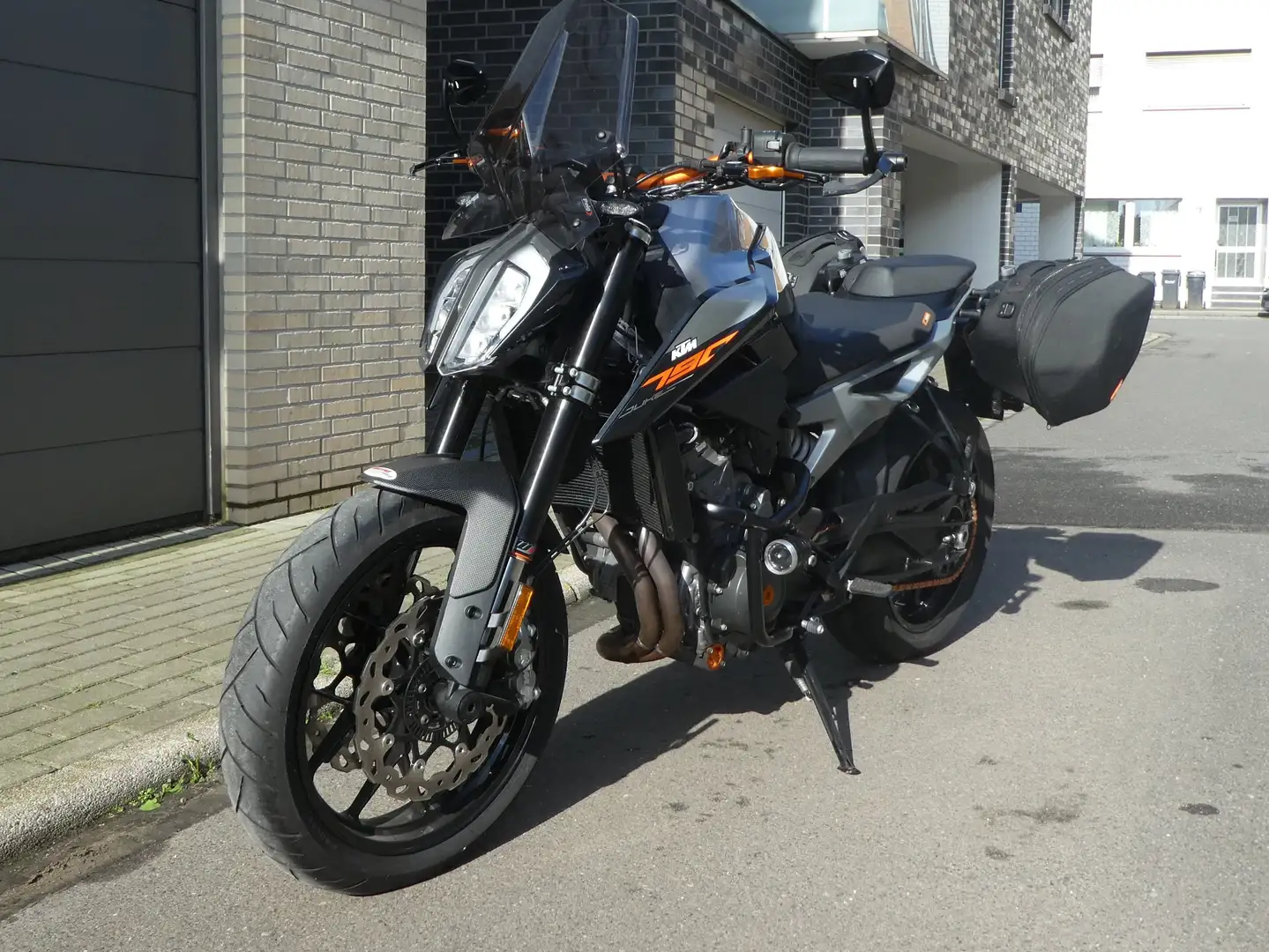 KTM 790 Duke Argintiu - 2