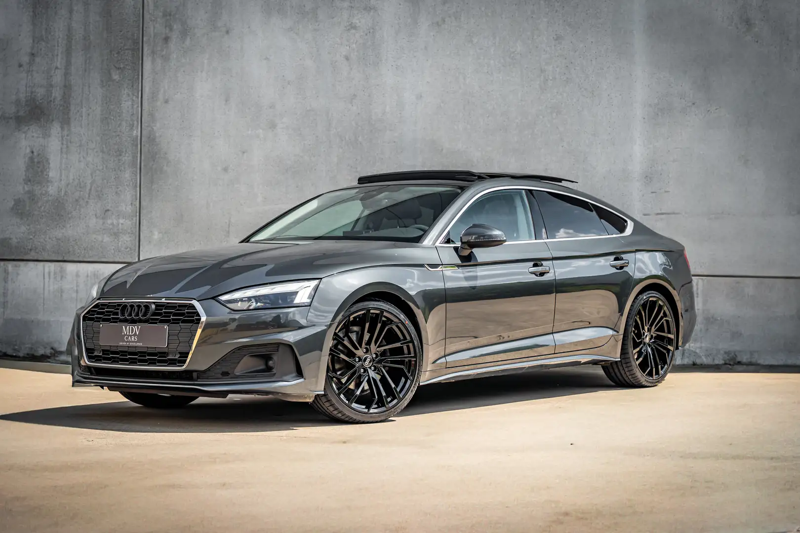 Audi A5 SLINELOOK Gris - 1