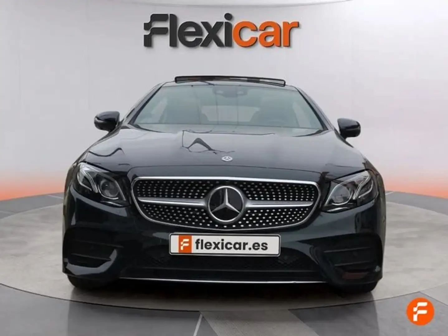 Mercedes-Benz E 350 Coupé Vert - 2