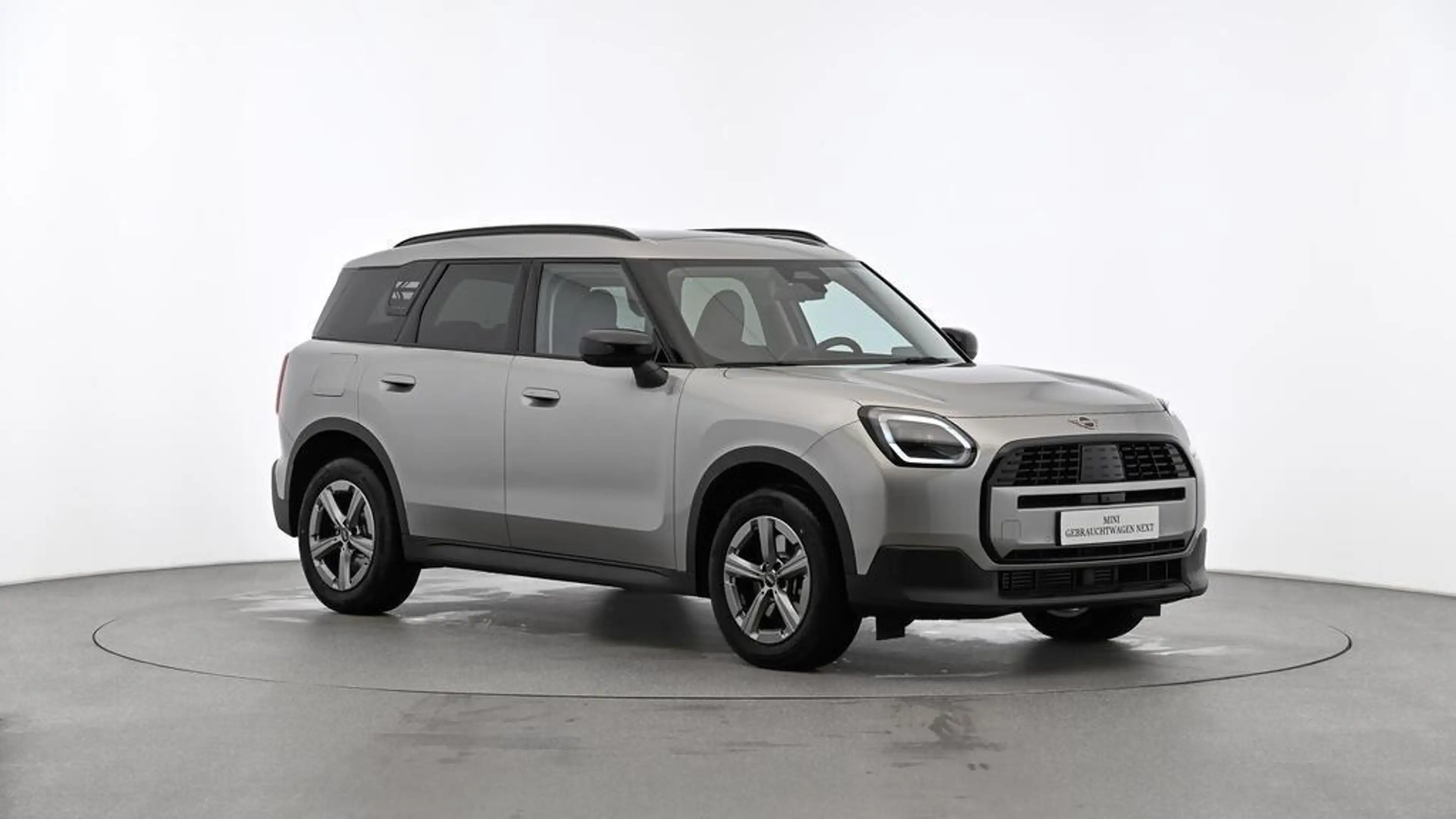 MINI Countryman C Classic Trim — photo 15