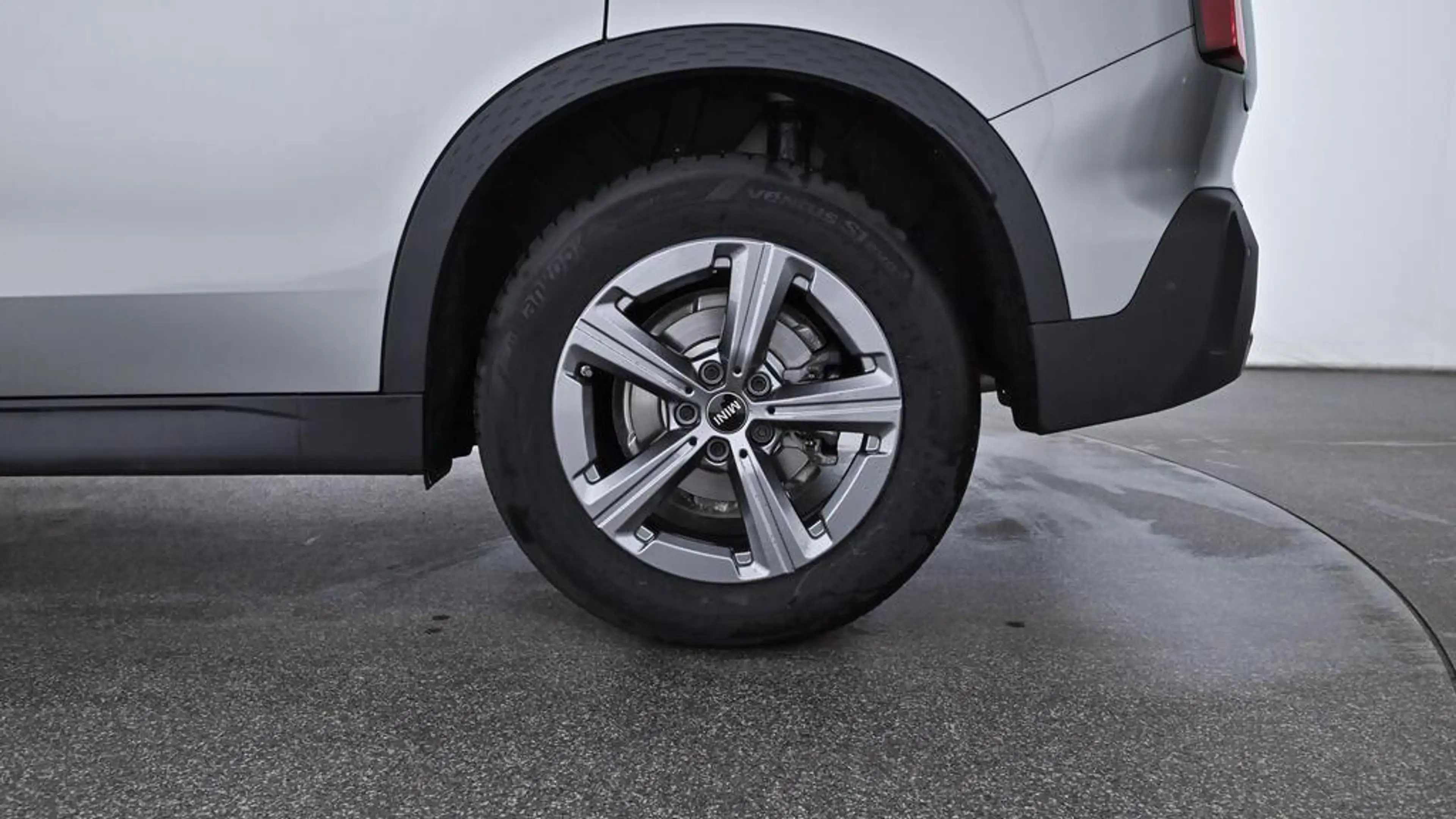 MINI Countryman C Classic Trim — photo 10