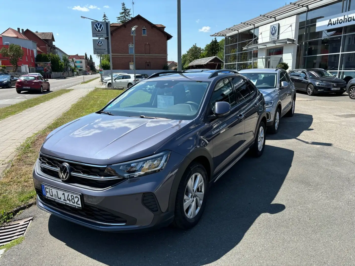 Volkswagen Taigo Life Grau - 1