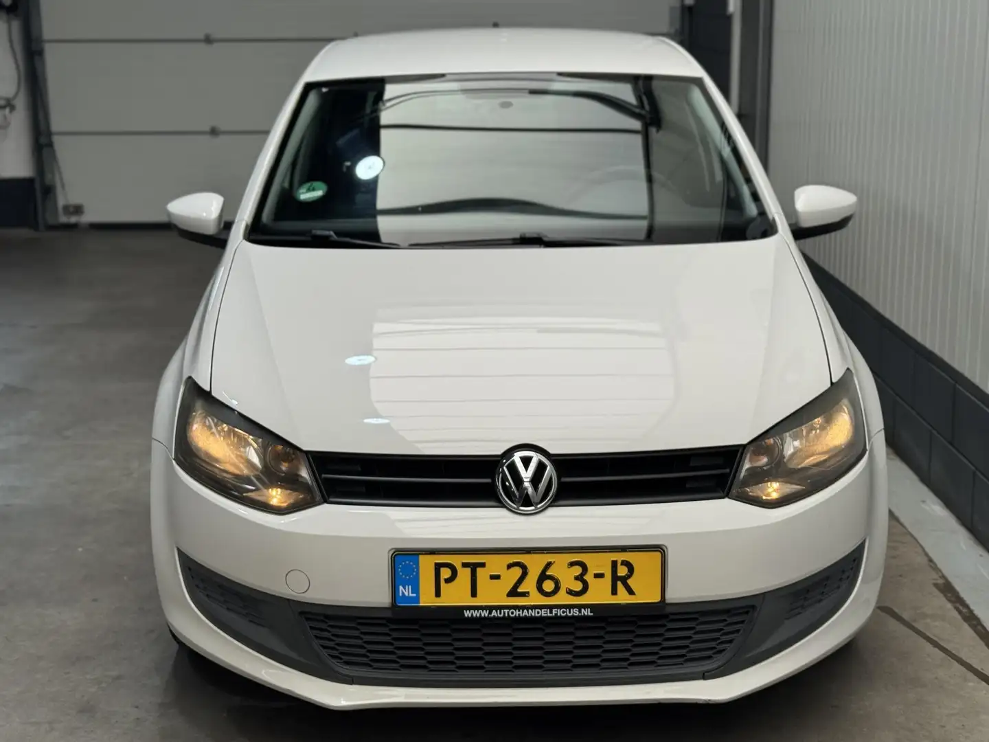 Volkswagen Polo 1.2 Easyline Nette polo AIRCO Wit - 2