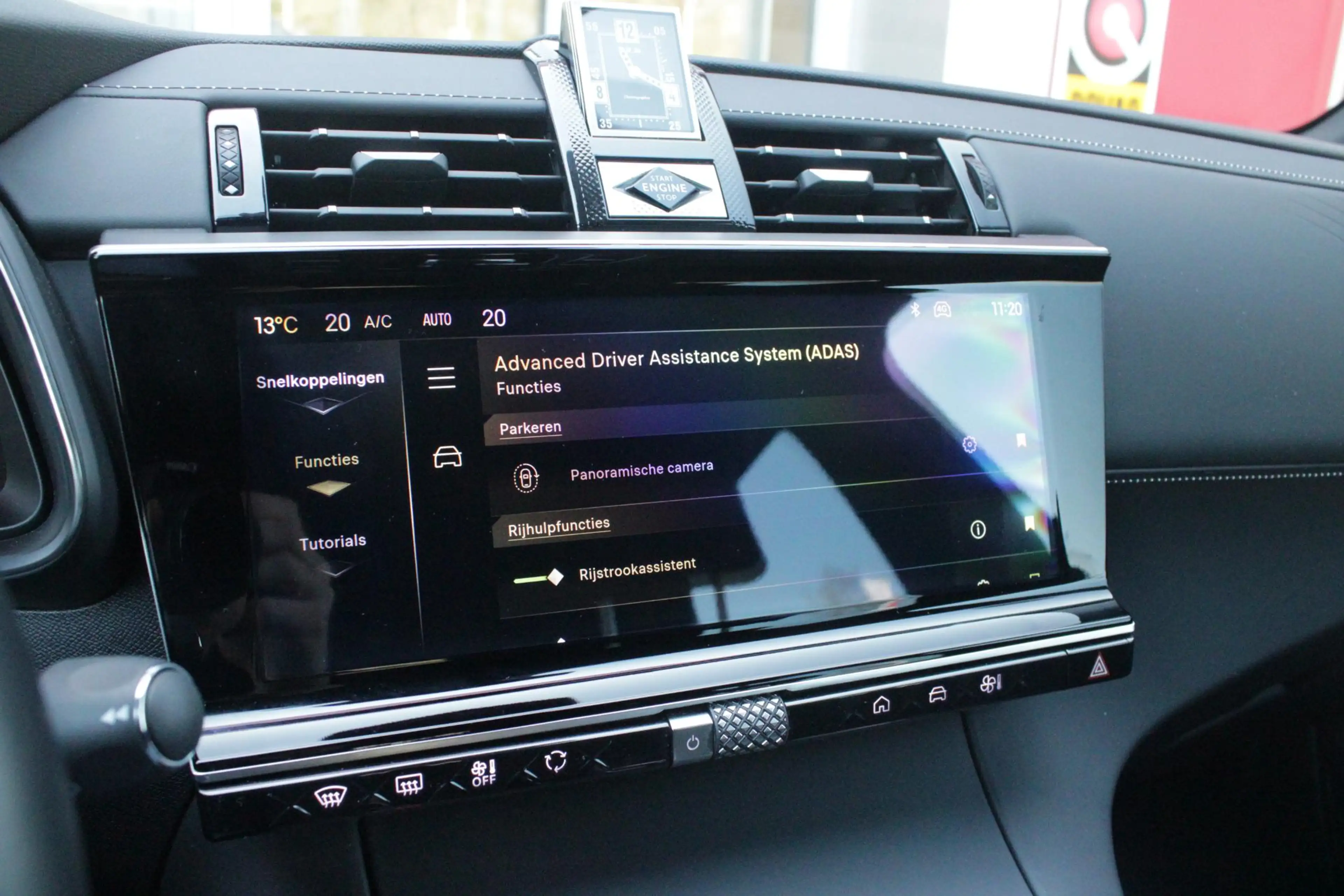 DS Automobiles DS 7 1.6 PHEV 300PK 4x4 ETIOLE | PANORAMA SCHUIF/KANTEL — photo 43