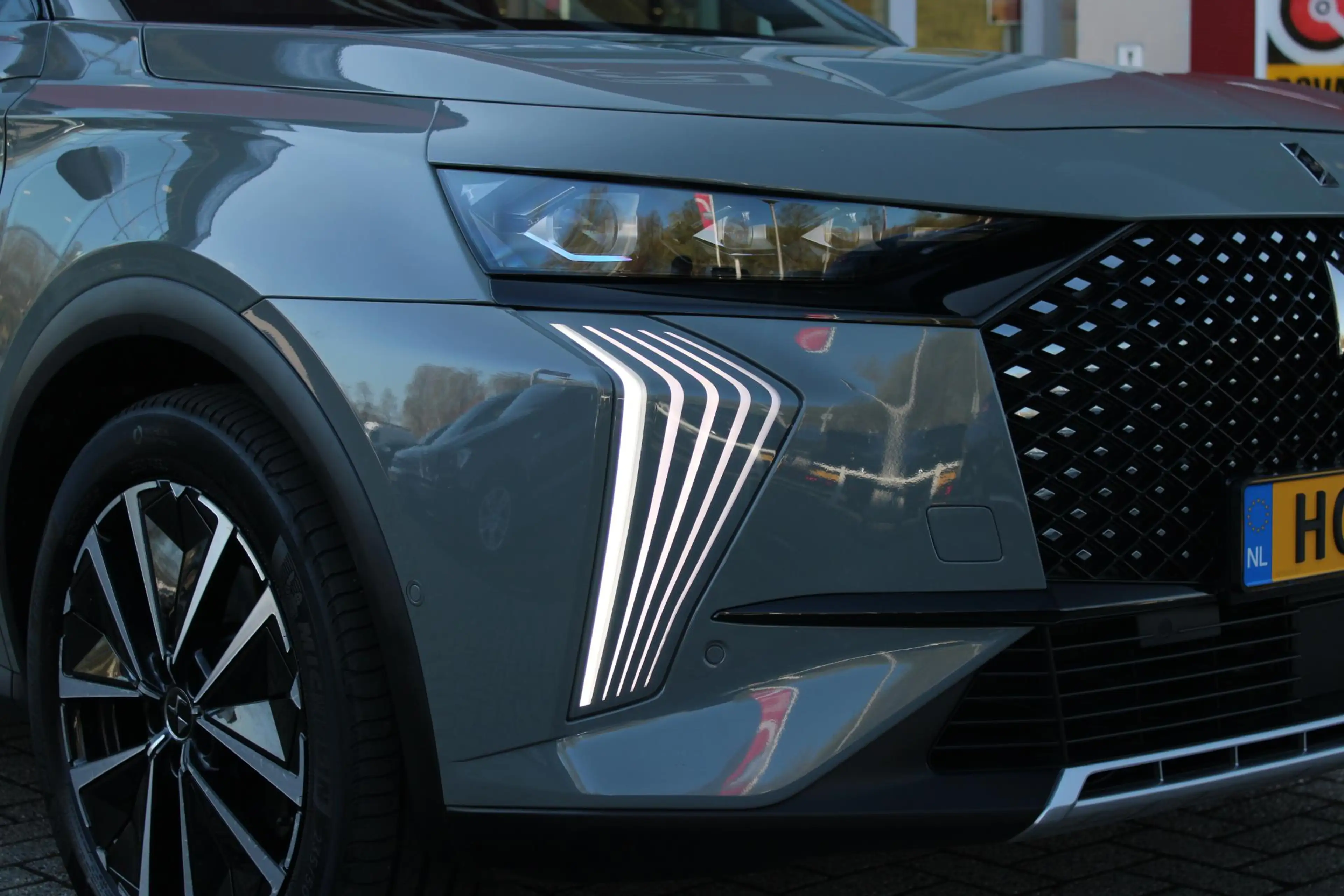 DS Automobiles DS 7 1.6 PHEV 300PK 4x4 ETIOLE | PANORAMA SCHUIF/KANTEL — photo 10