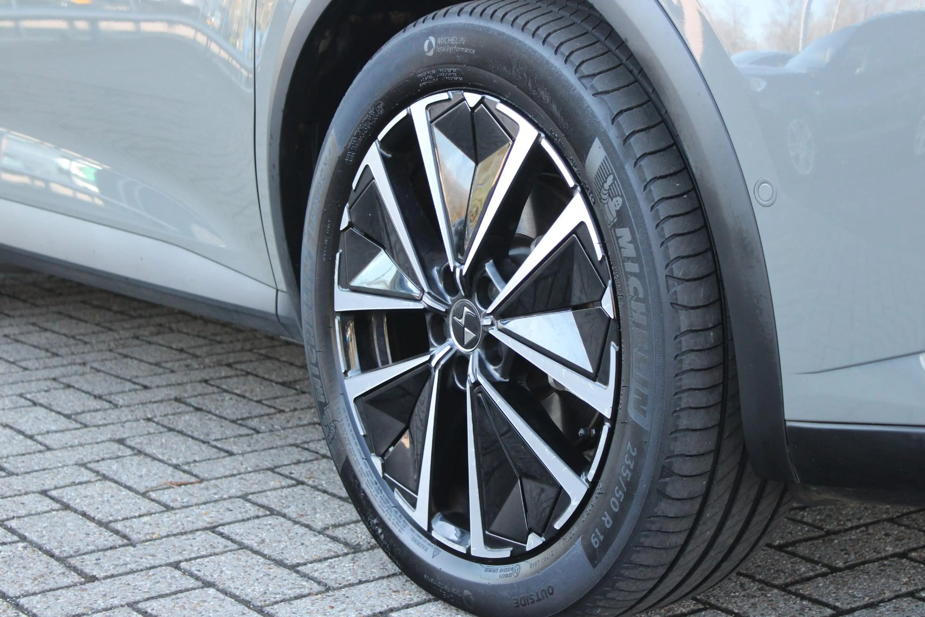 DS Automobiles DS 7 1.6 PHEV 300PK 4x4 ETIOLE | PANORAMA SCHUIF/KANTEL — photo 11