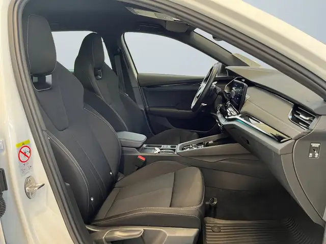 Skoda Octavia view 10