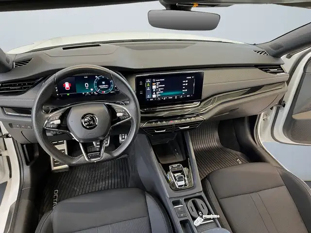 Skoda Octavia view 8