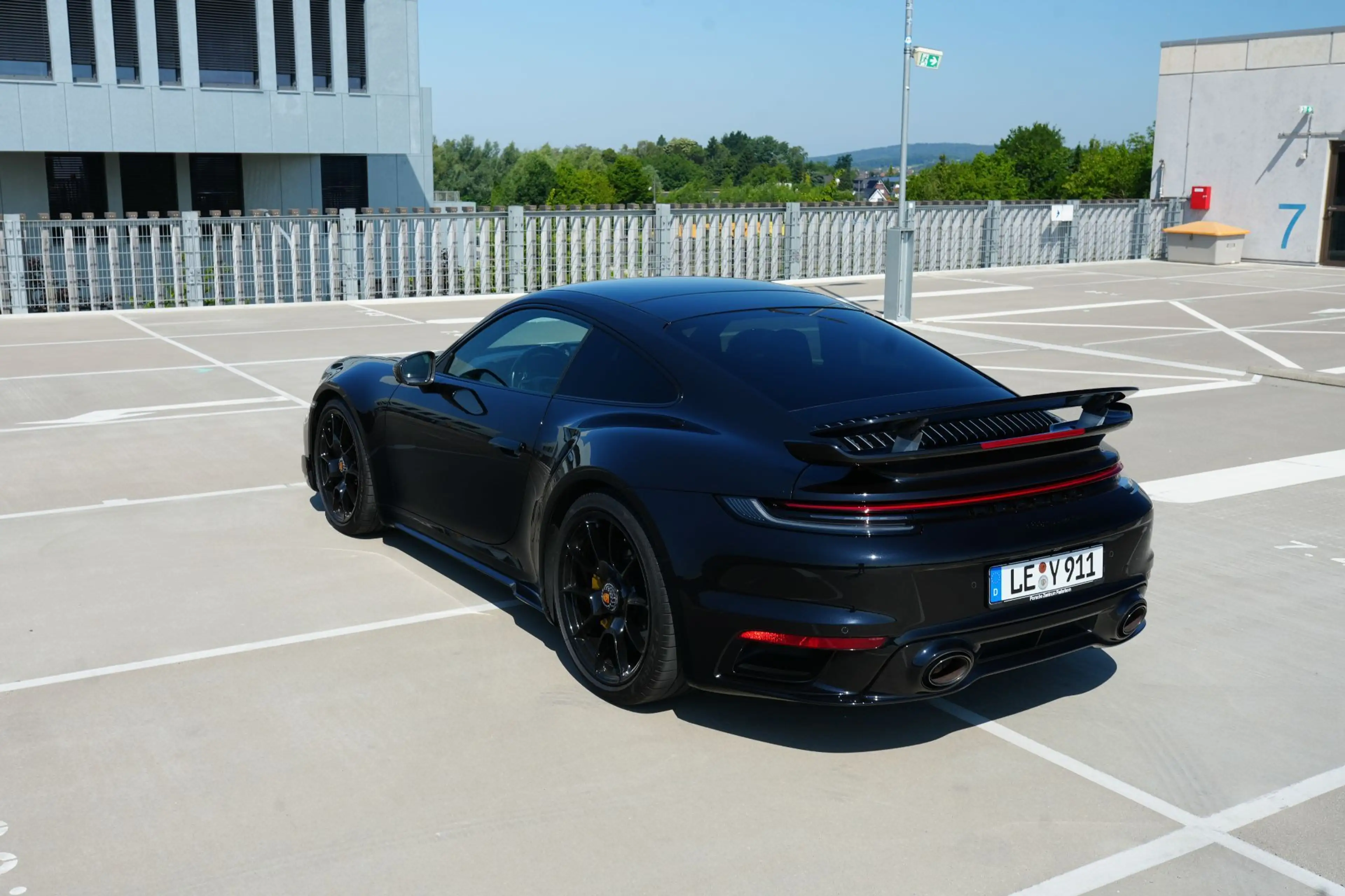 Porsche 992 911 Turbo S Coupe - Aerokit - Approved — photo 8