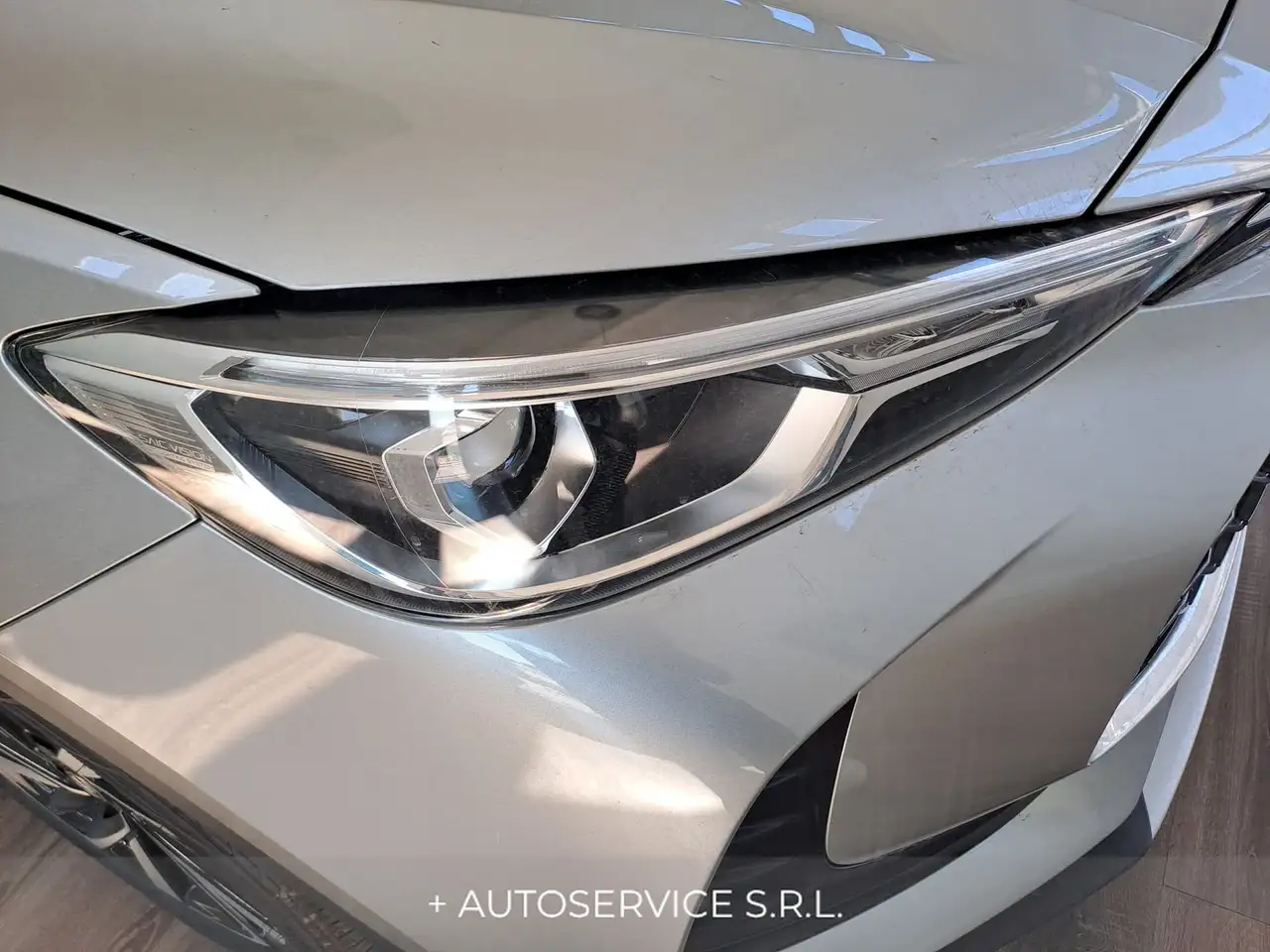 MG ZS 1.5 Hybrid+ Luxury 16