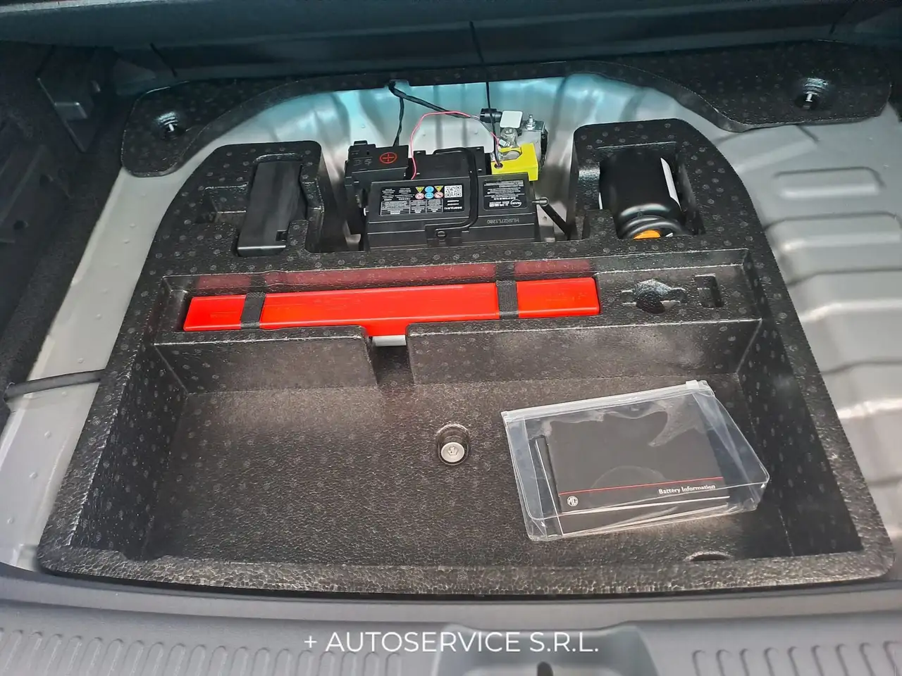 MG ZS 1.5 Hybrid+ Luxury 23