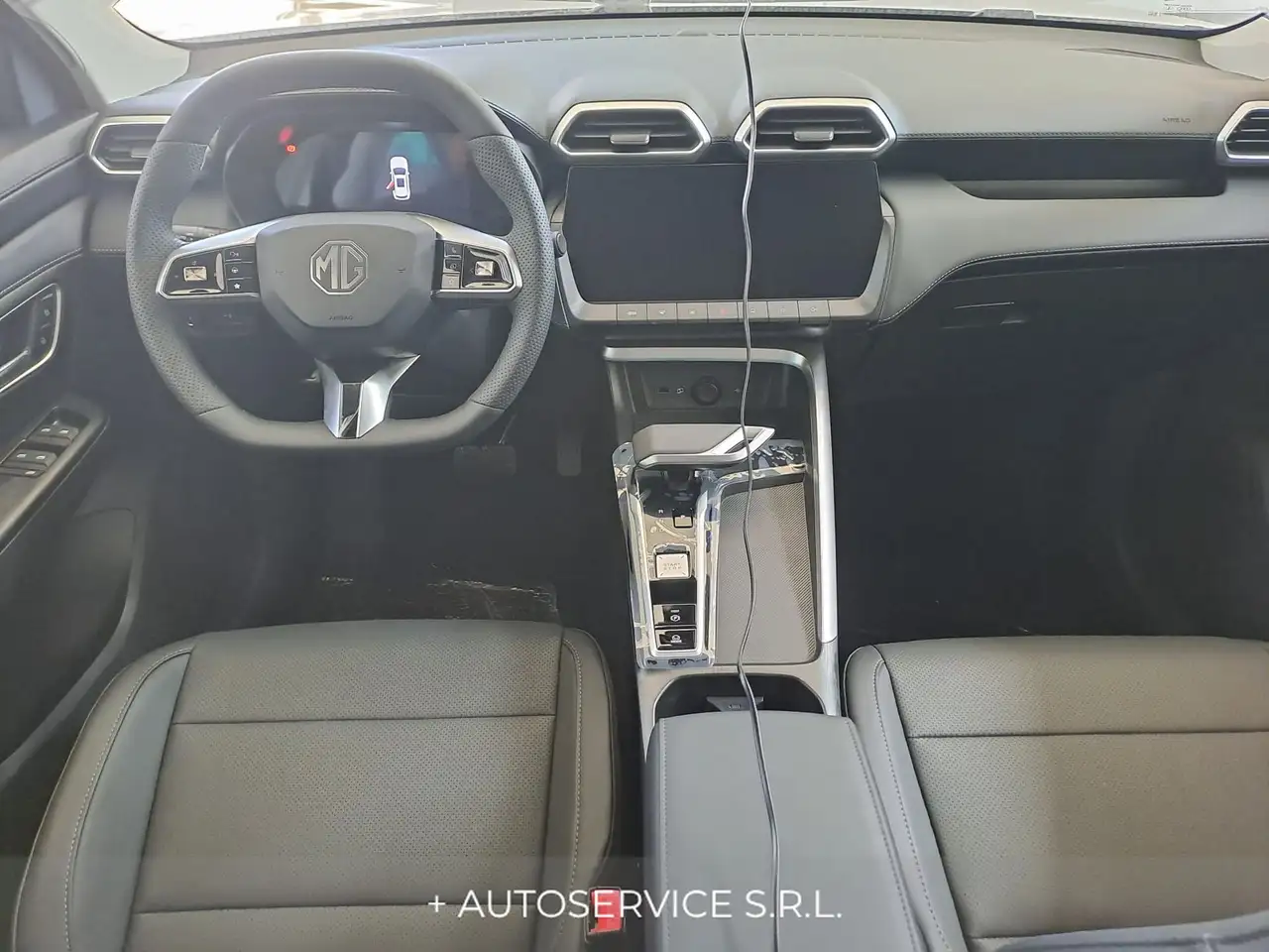 MG ZS 1.5 Hybrid+ Luxury 8
