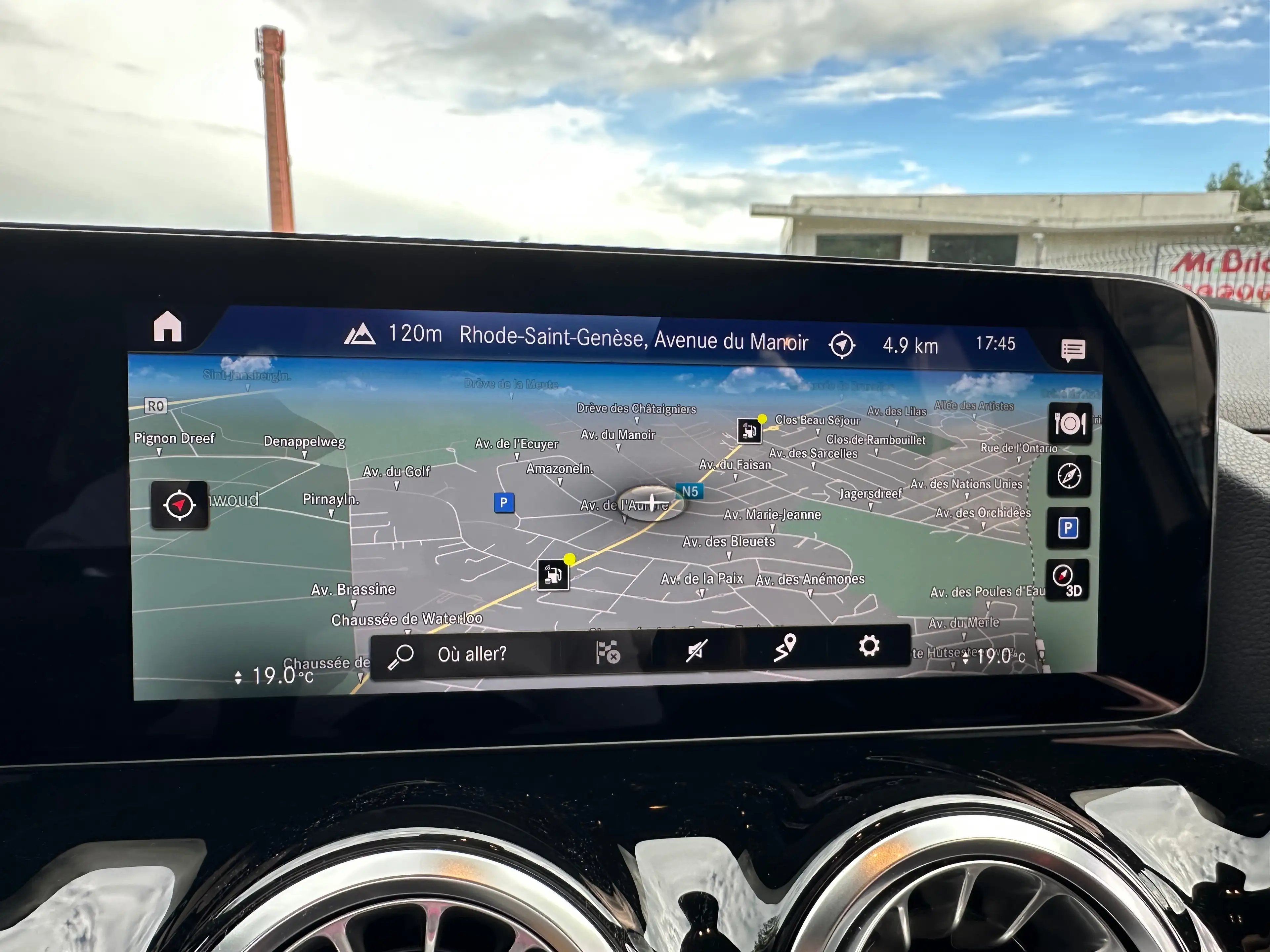 Mercedes-Benz GLA 180 2.0*PACK AMG*AMBIENT LIGHT*SIEG CHAUFF*CAM*GARANTIE — photo 9