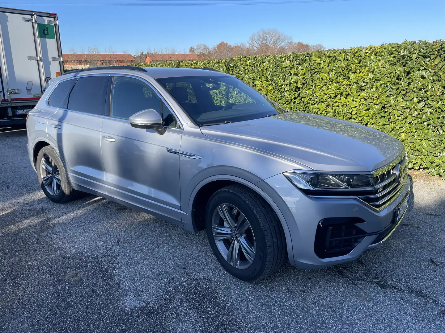 Volkswagen Touareg 3.0 V6 tdi Elegance R-Line Exterior Pack 286cv tip - 2