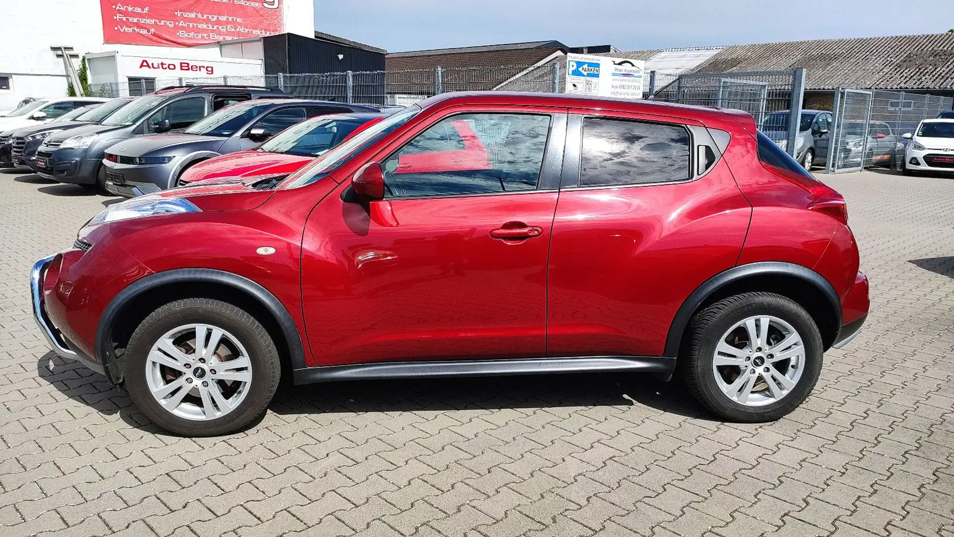 Nissan Juke Tekna 117PS+Kamera+NAVI+BT+Klimaauto.+FSE Rot - 2